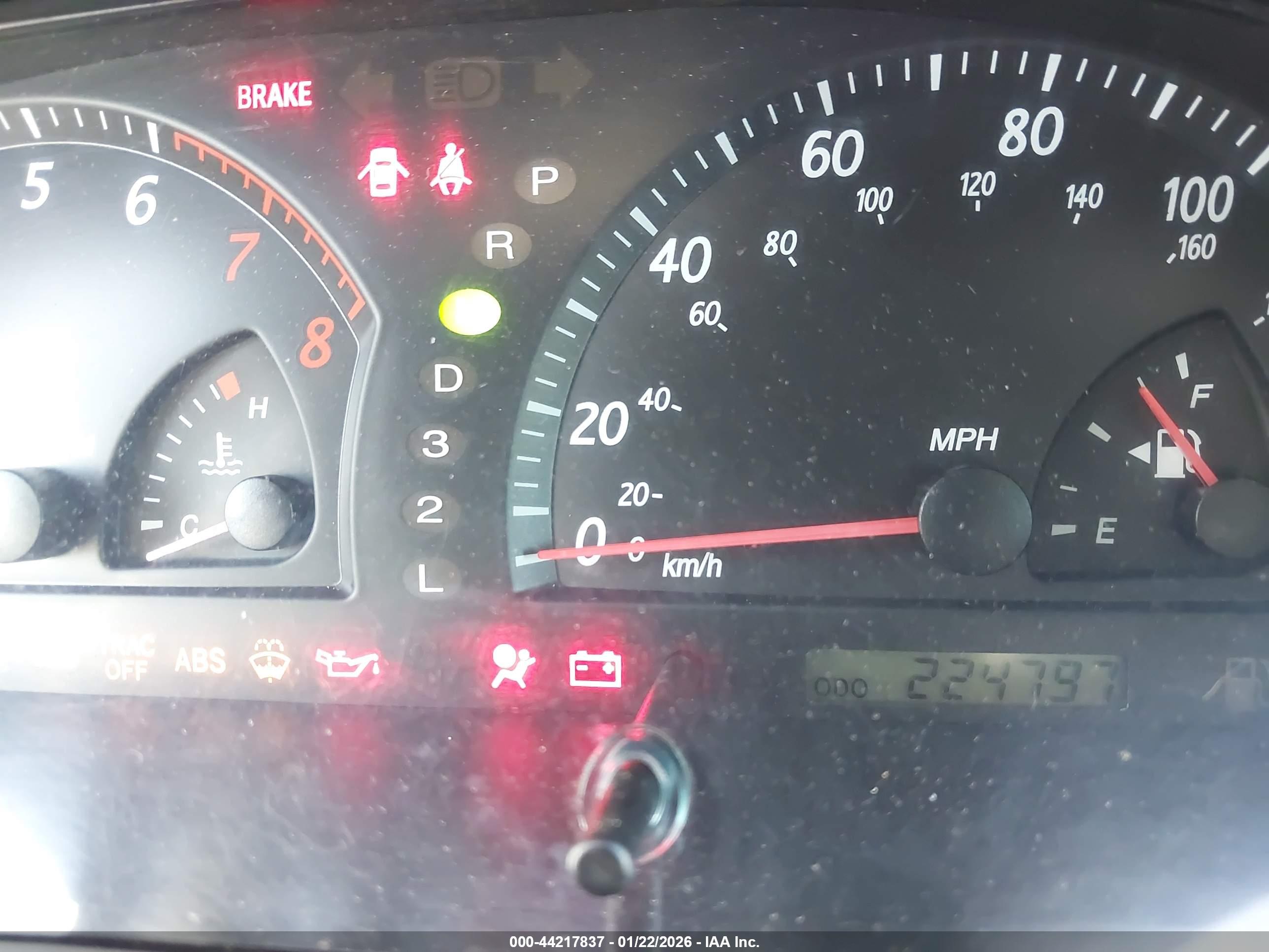 TOYOTA CAMRY image 7