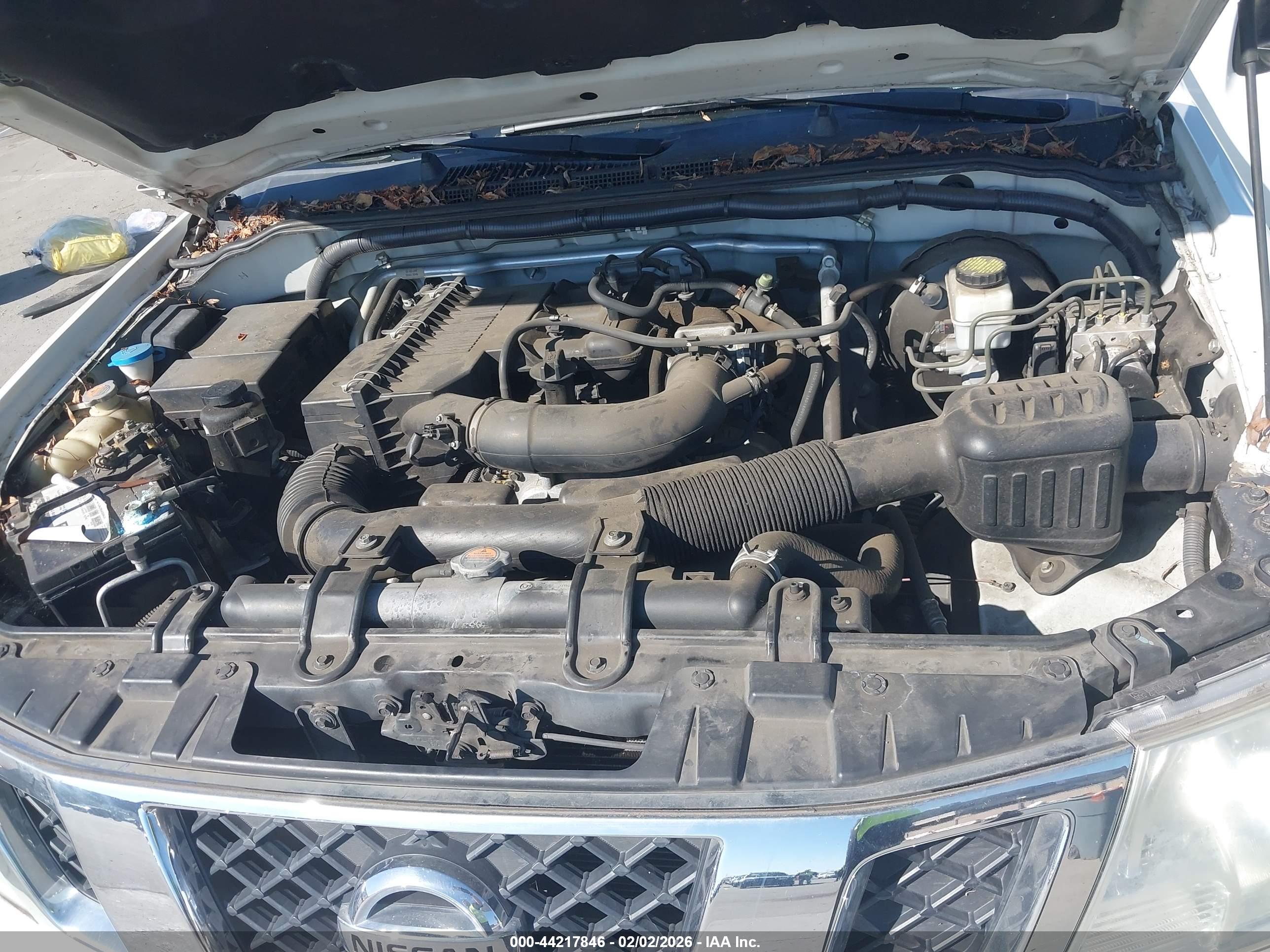 NISSAN FRONTIER image 10