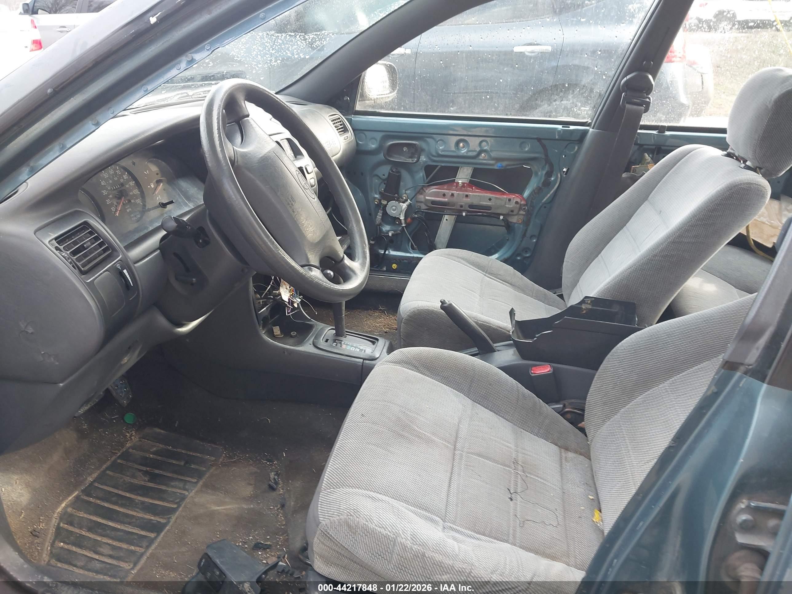 TOYOTA COROLLA image 5
