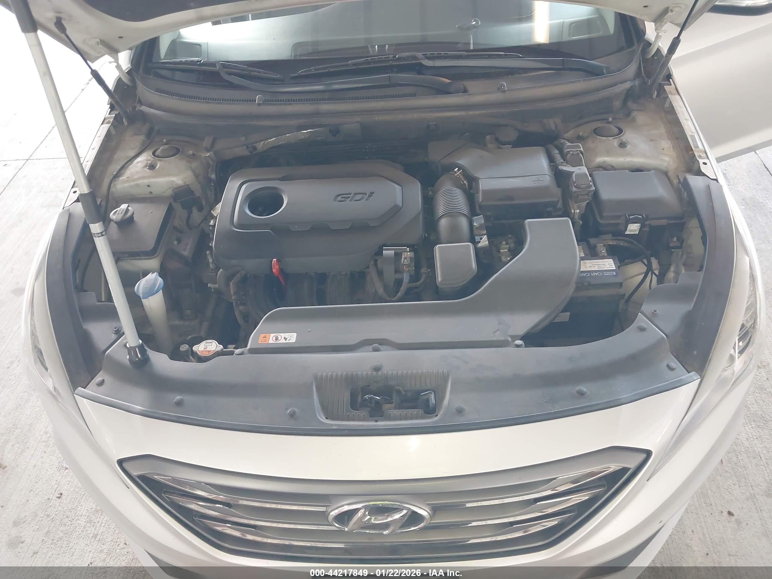 HYUNDAI SONATA image 10