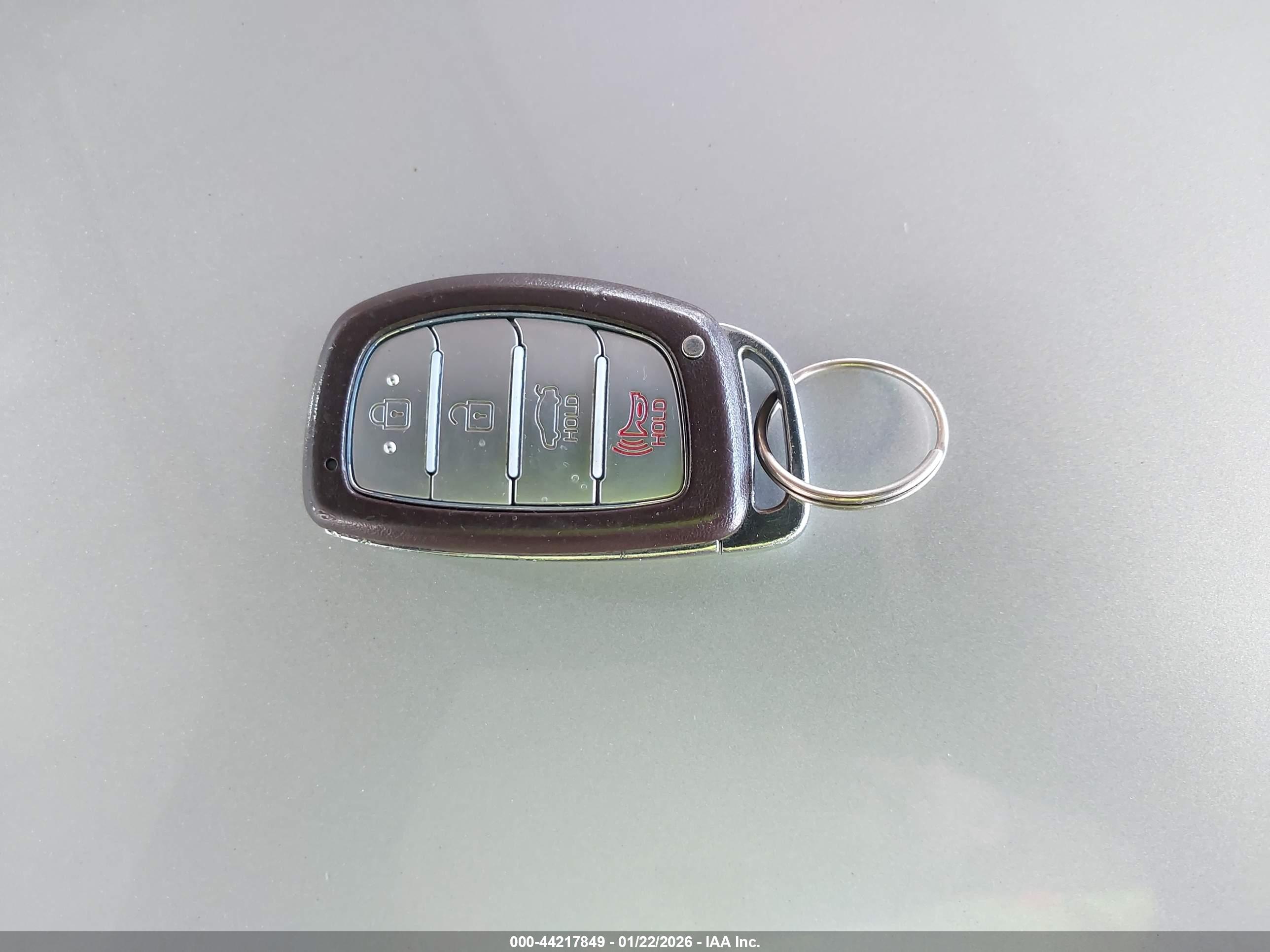 HYUNDAI SONATA image 11