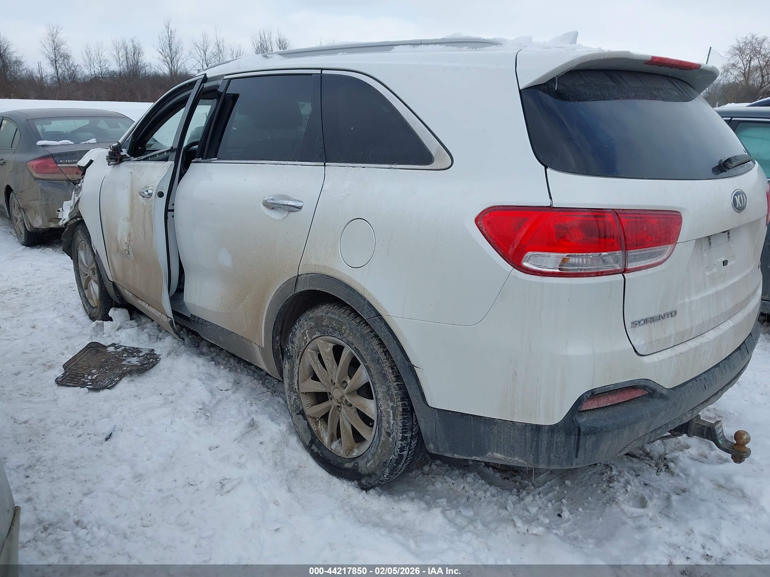 KIA SORENTO image 3