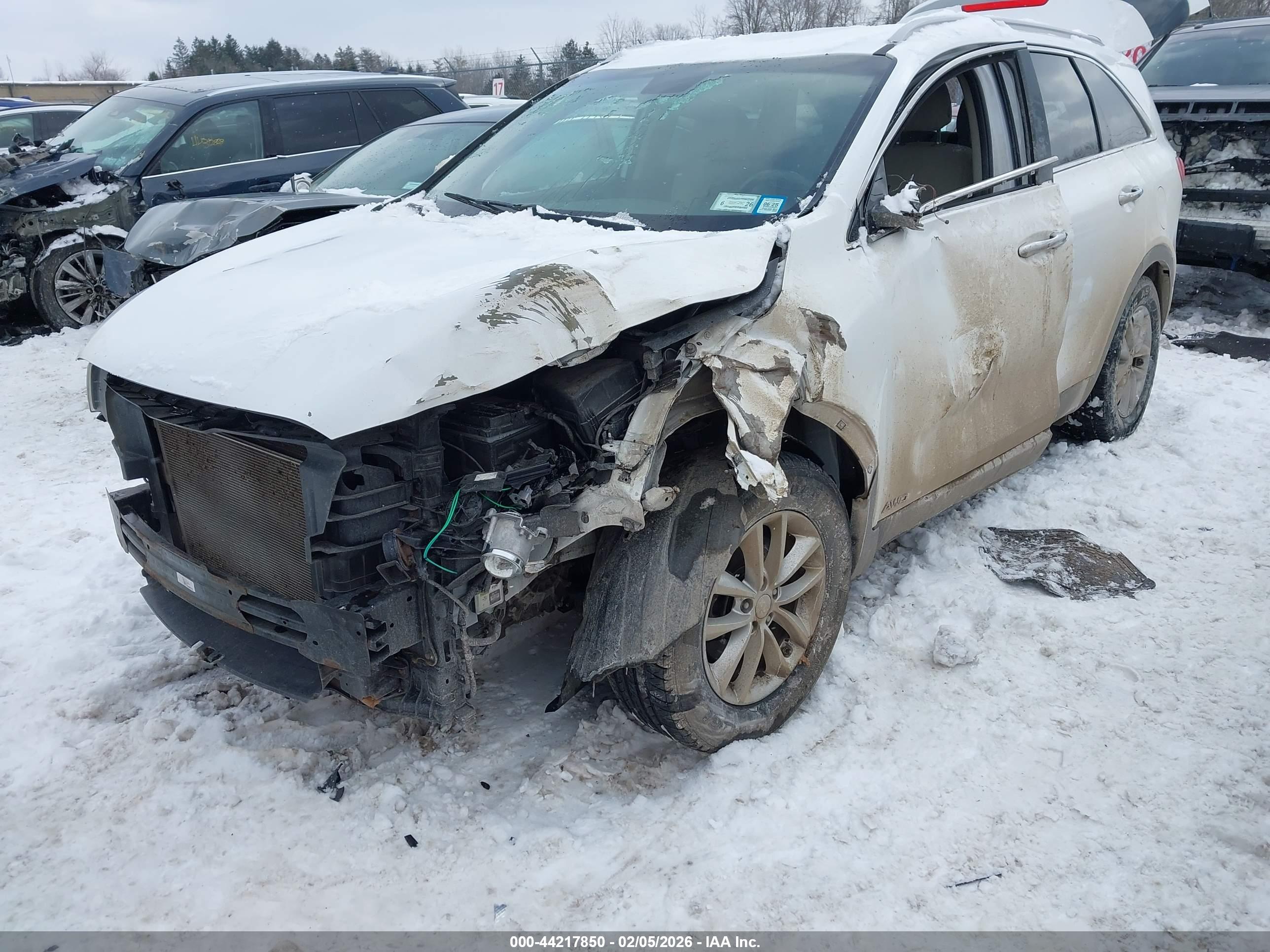 KIA SORENTO image 6
