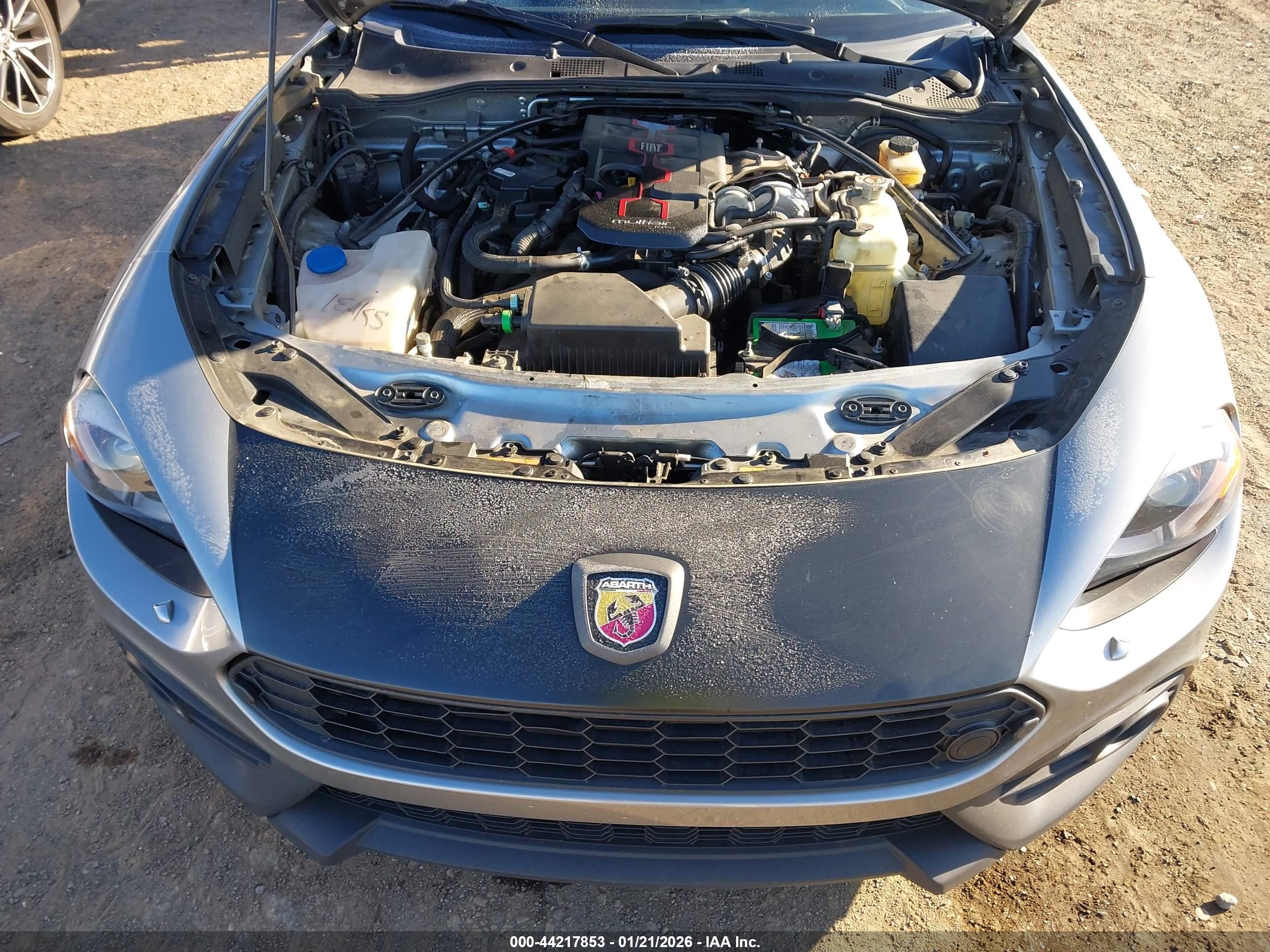 FIAT 124 image 6