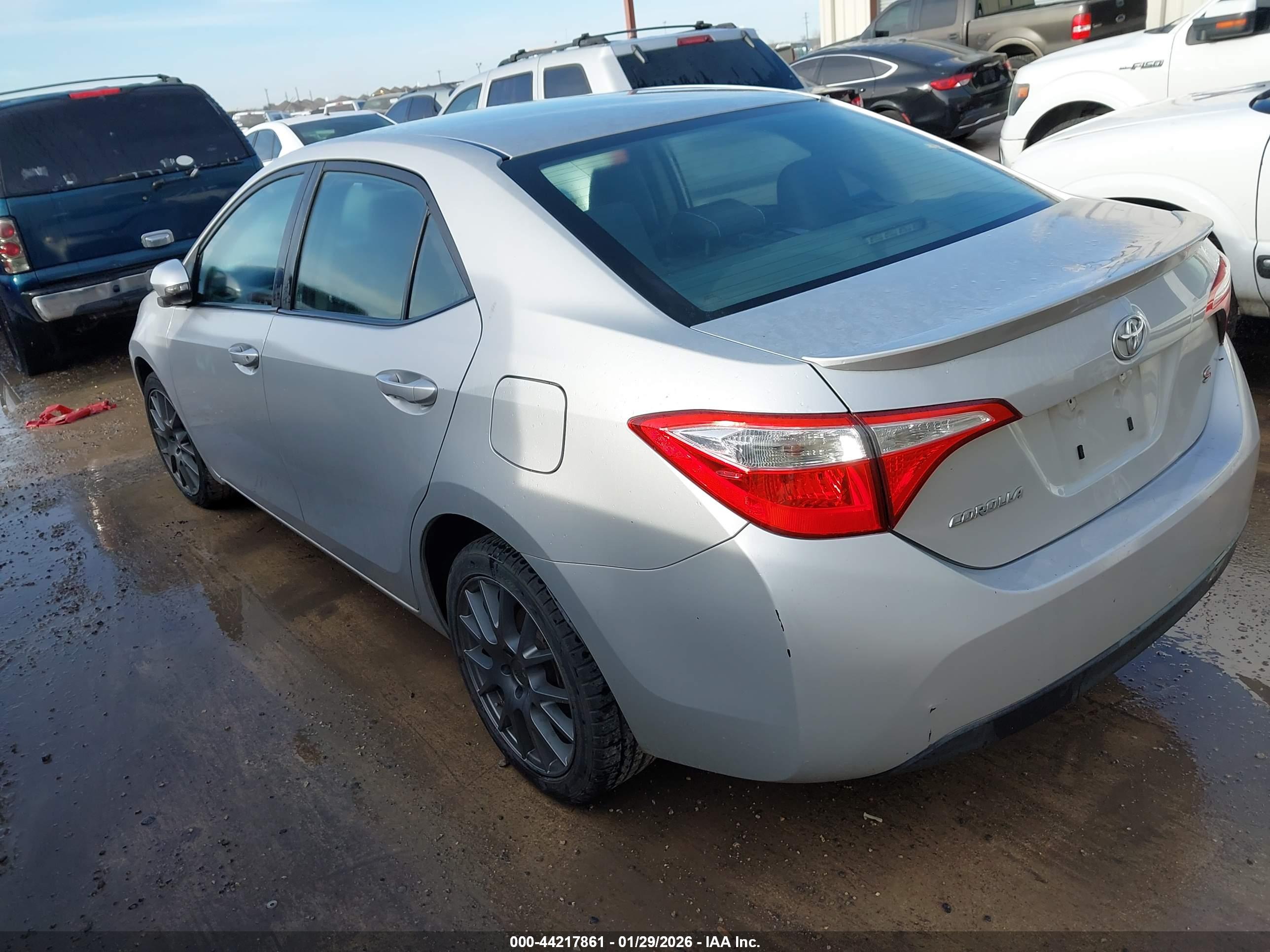 TOYOTA COROLLA image 3