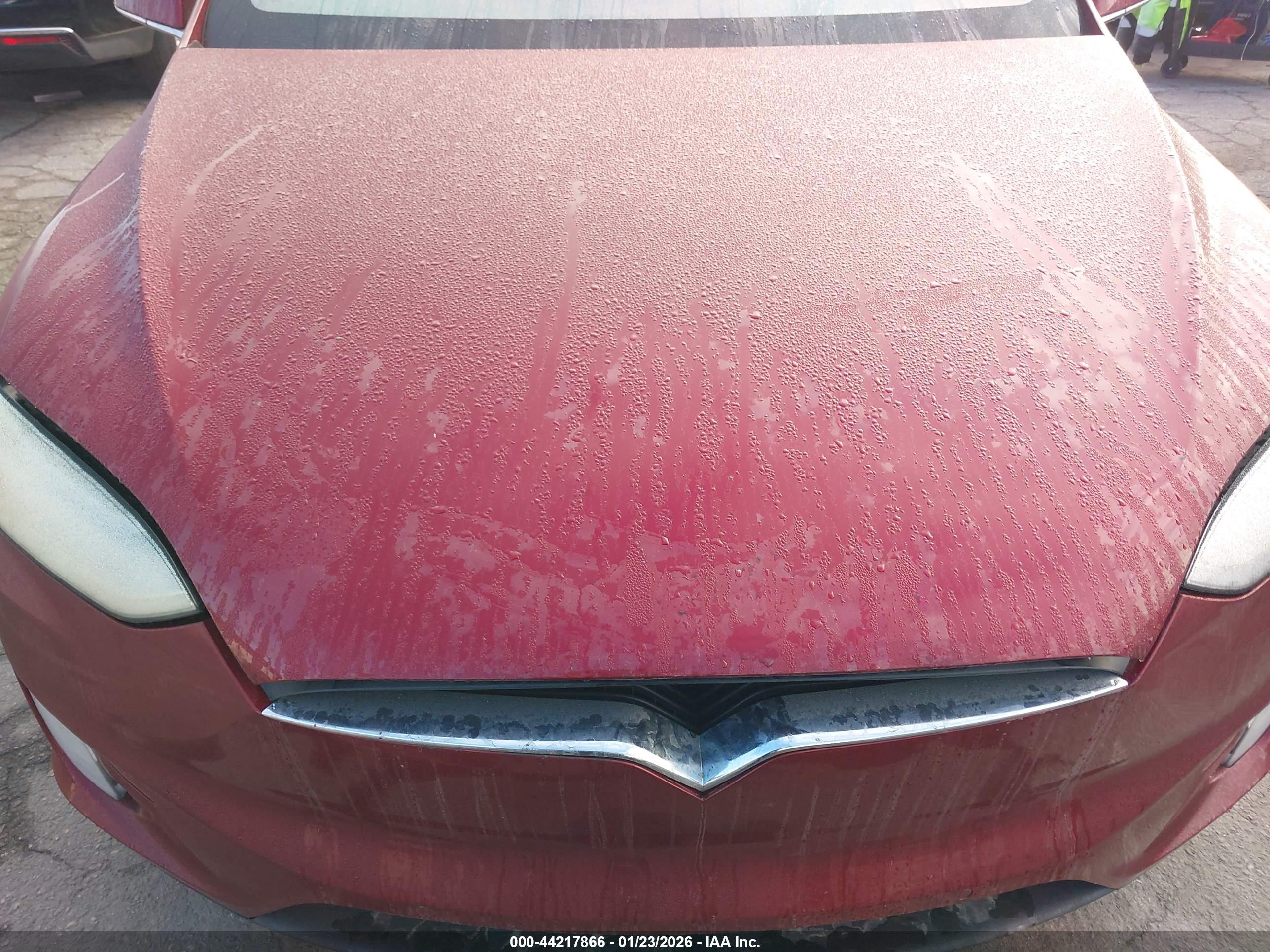 TESLA MODEL image 10