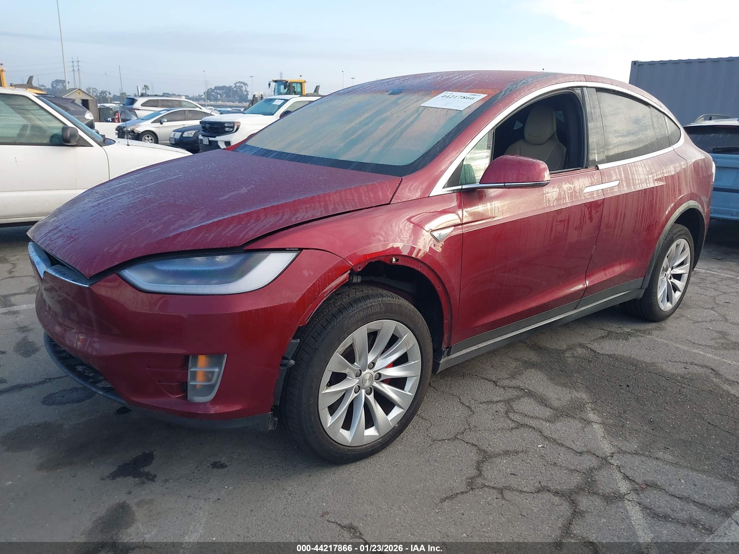 TESLA MODEL image 2