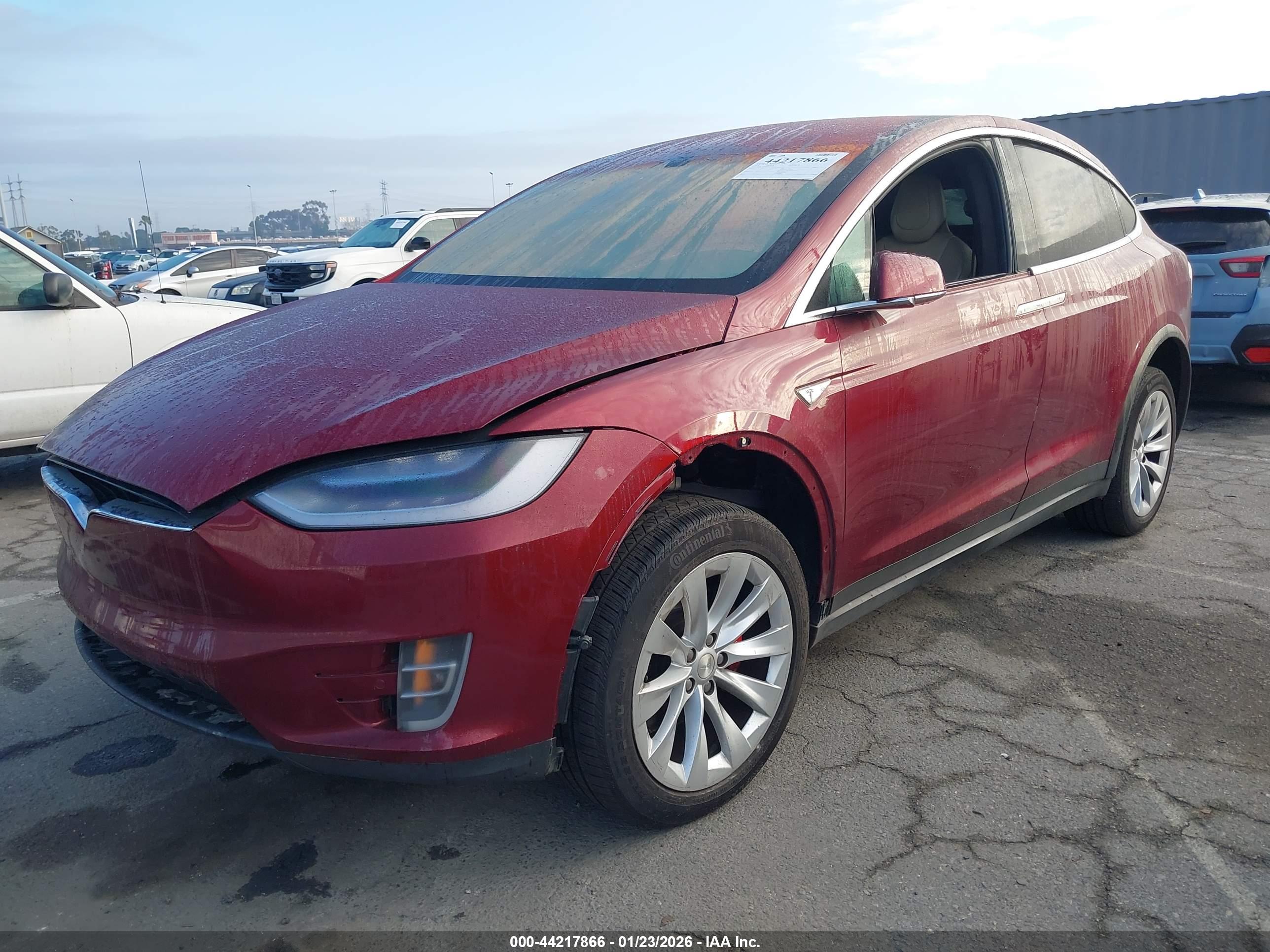 TESLA MODEL image 6