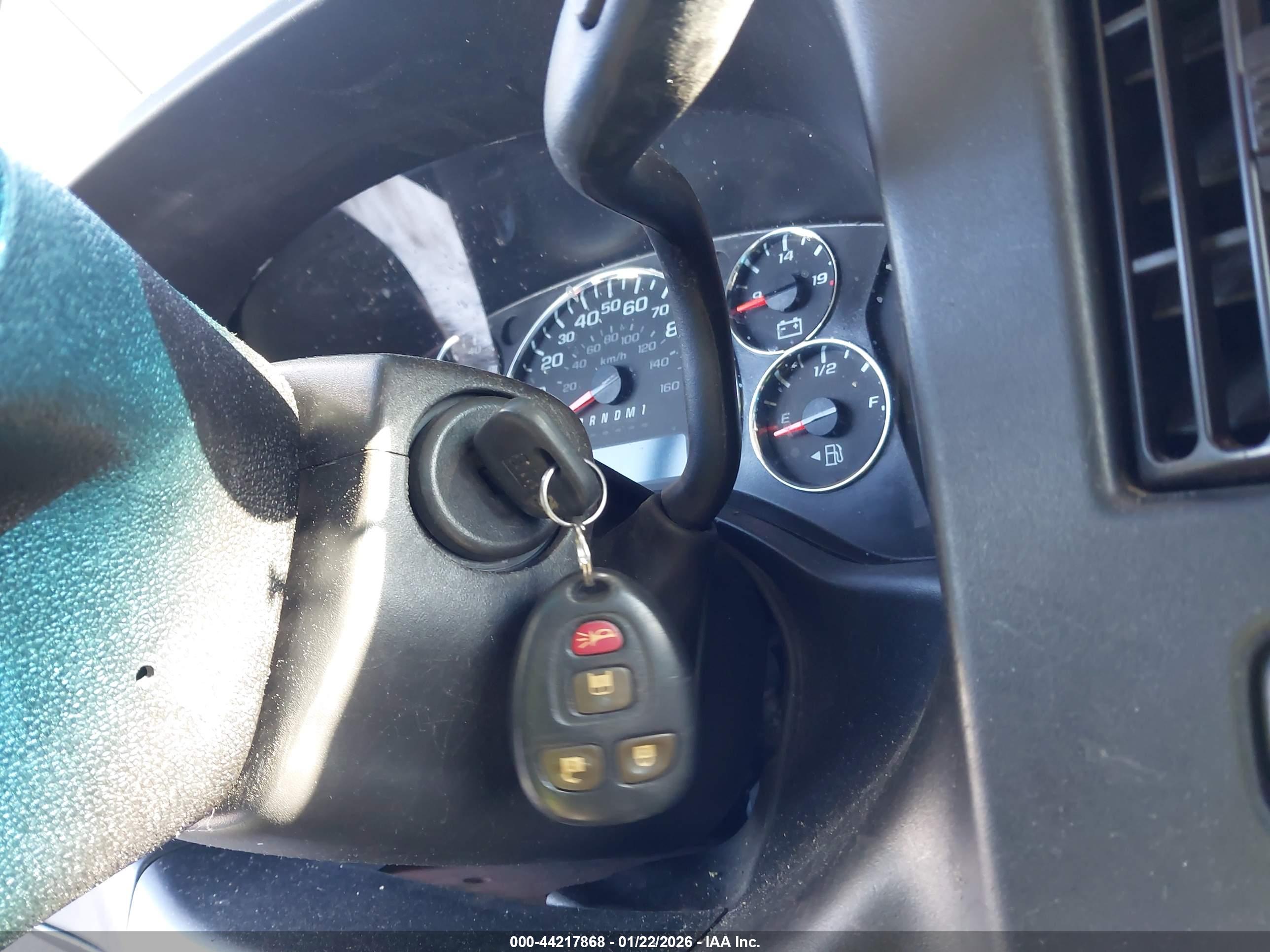 CHEVROLET EXPRESS image 11