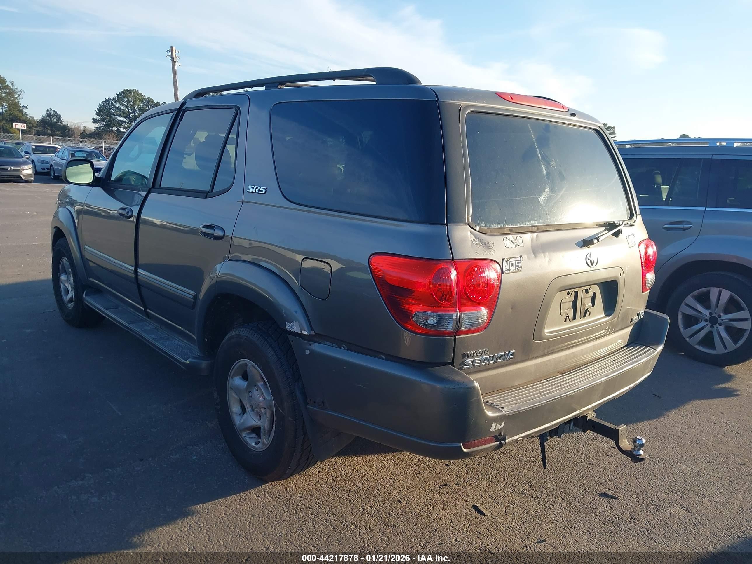 TOYOTA SEQUOIA image 3