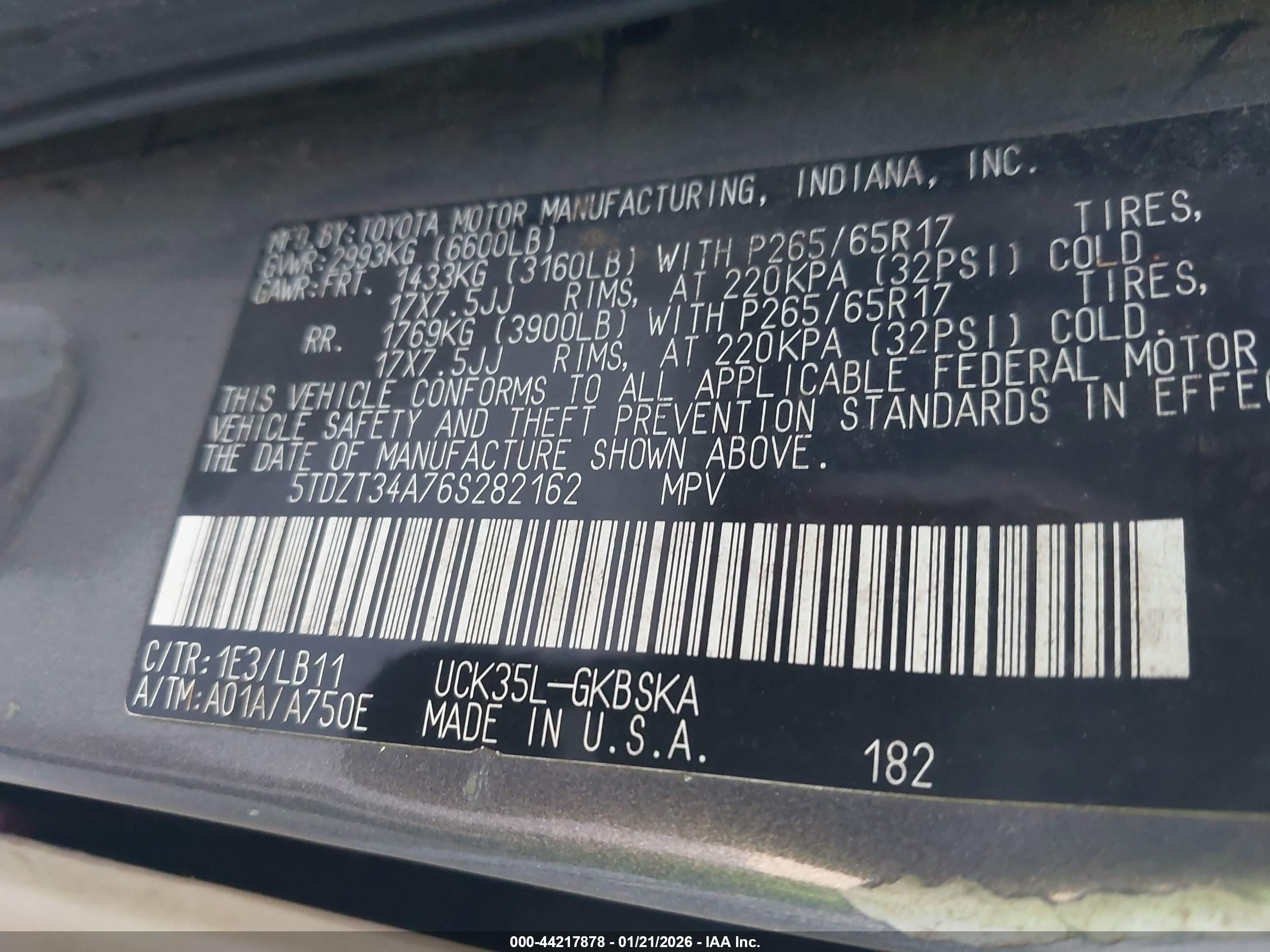 TOYOTA SEQUOIA image 9