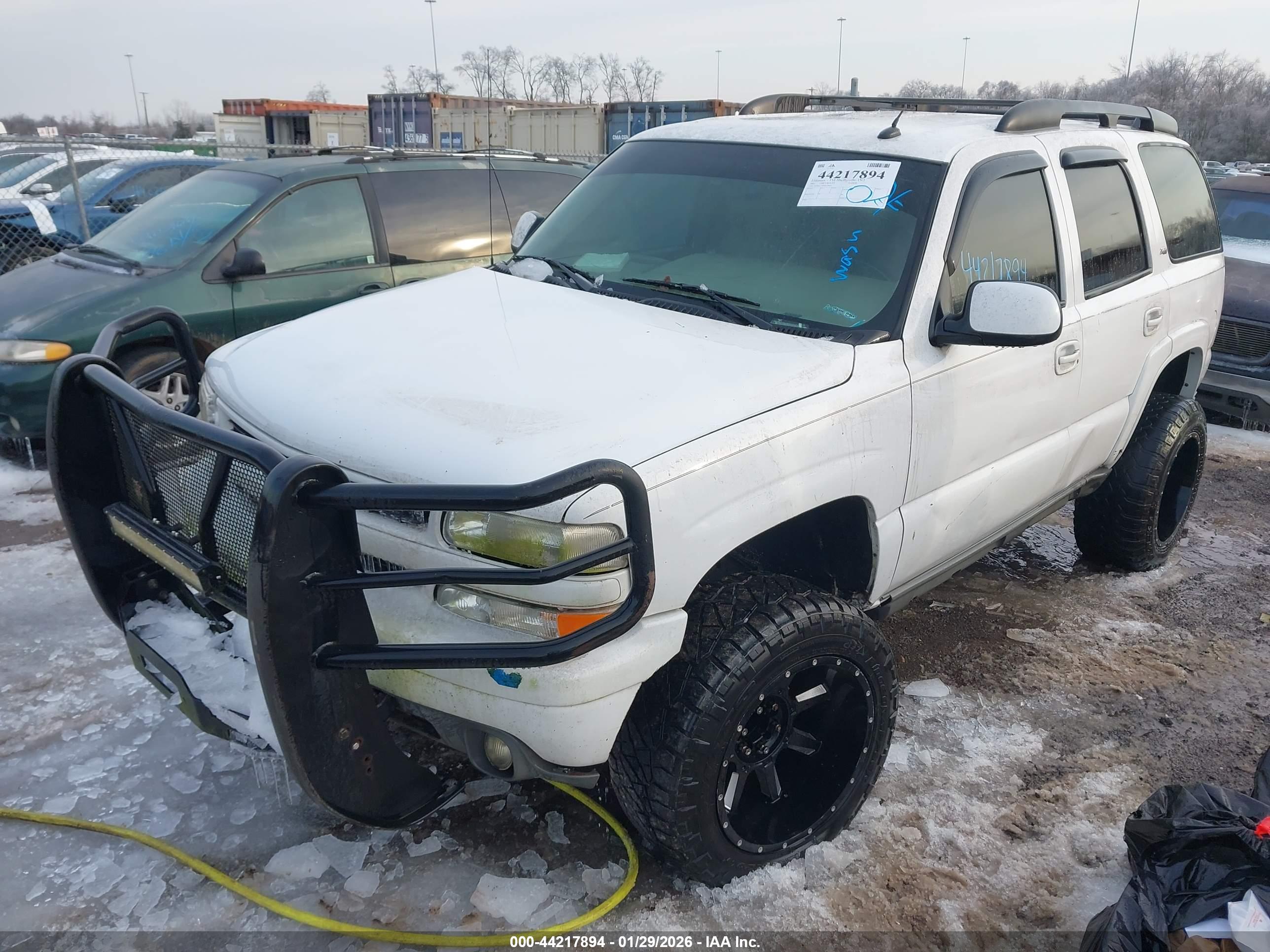CHEVROLET TAHOE image 2