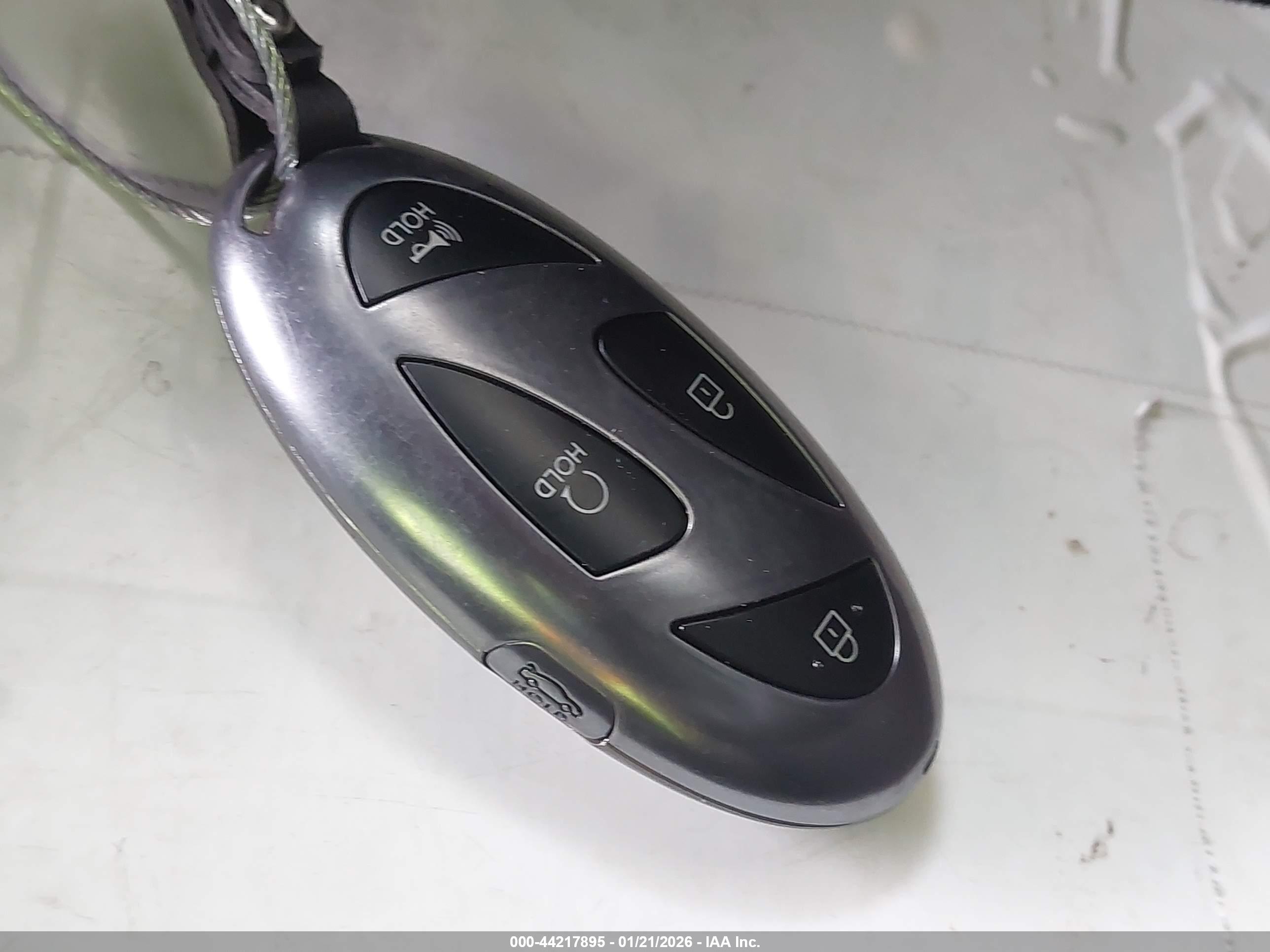 HYUNDAI ELANTRA image 11
