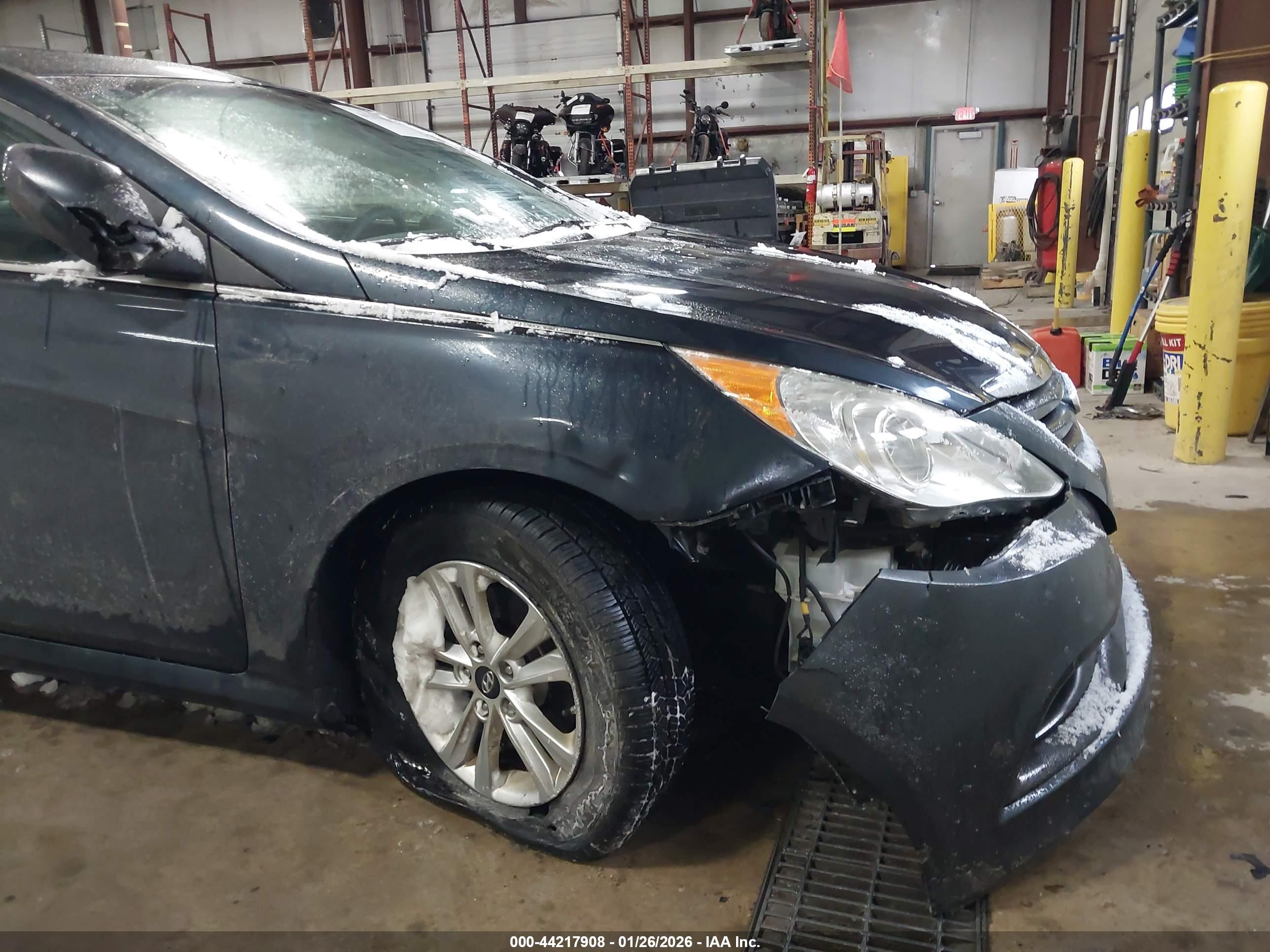 HYUNDAI SONATA image 6