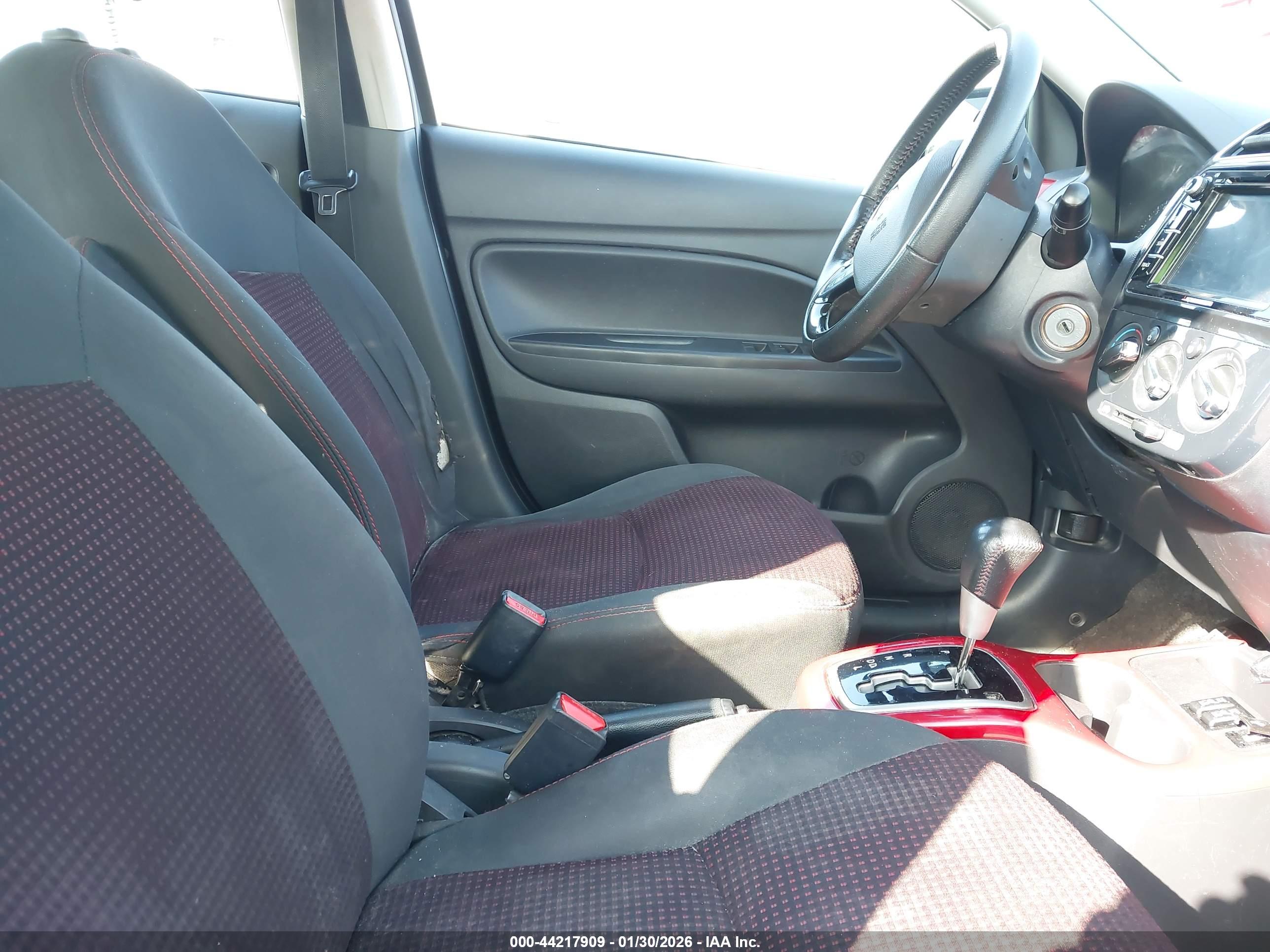 MITSUBISHI MIRAGE image 5