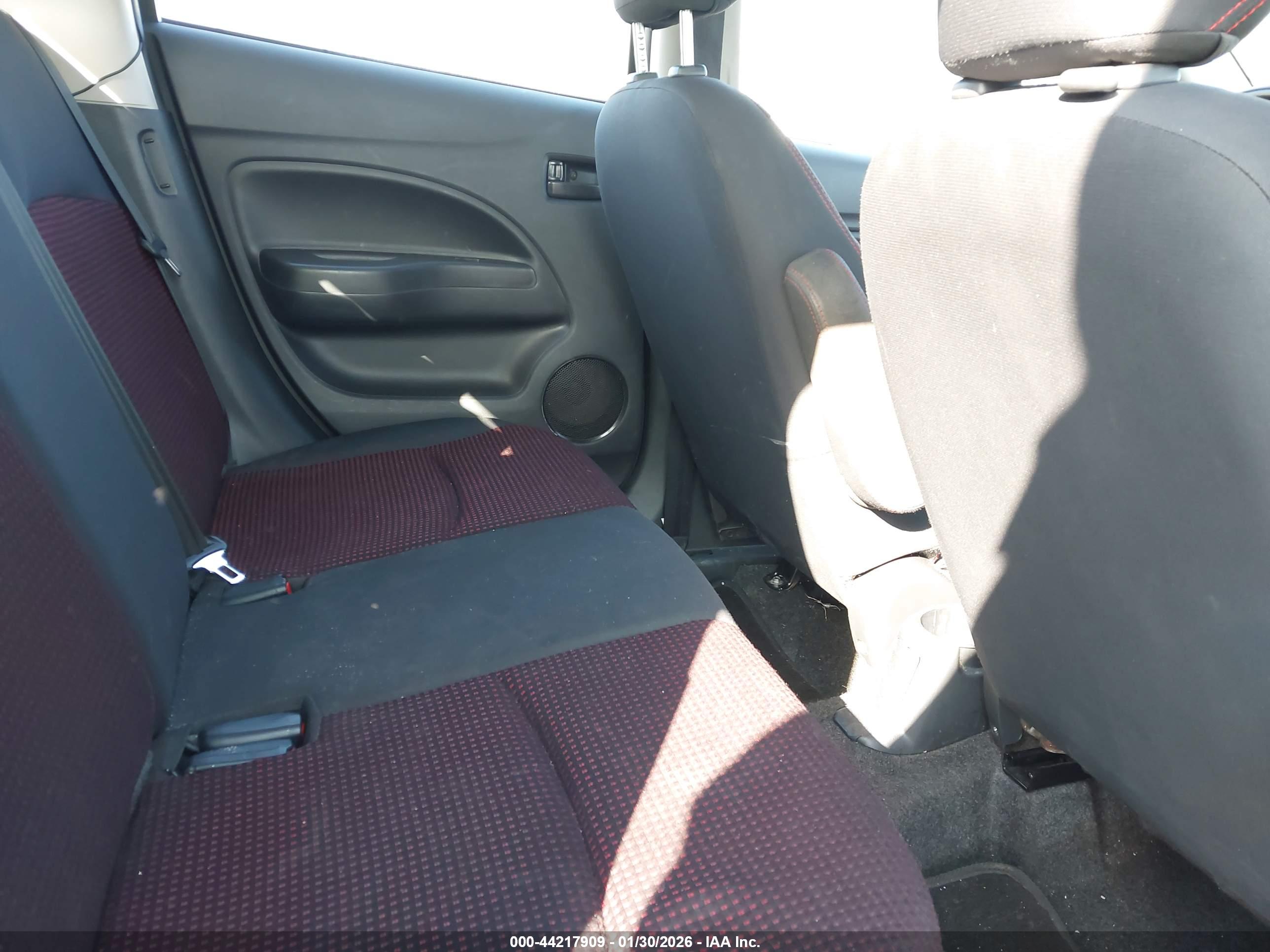 MITSUBISHI MIRAGE image 8