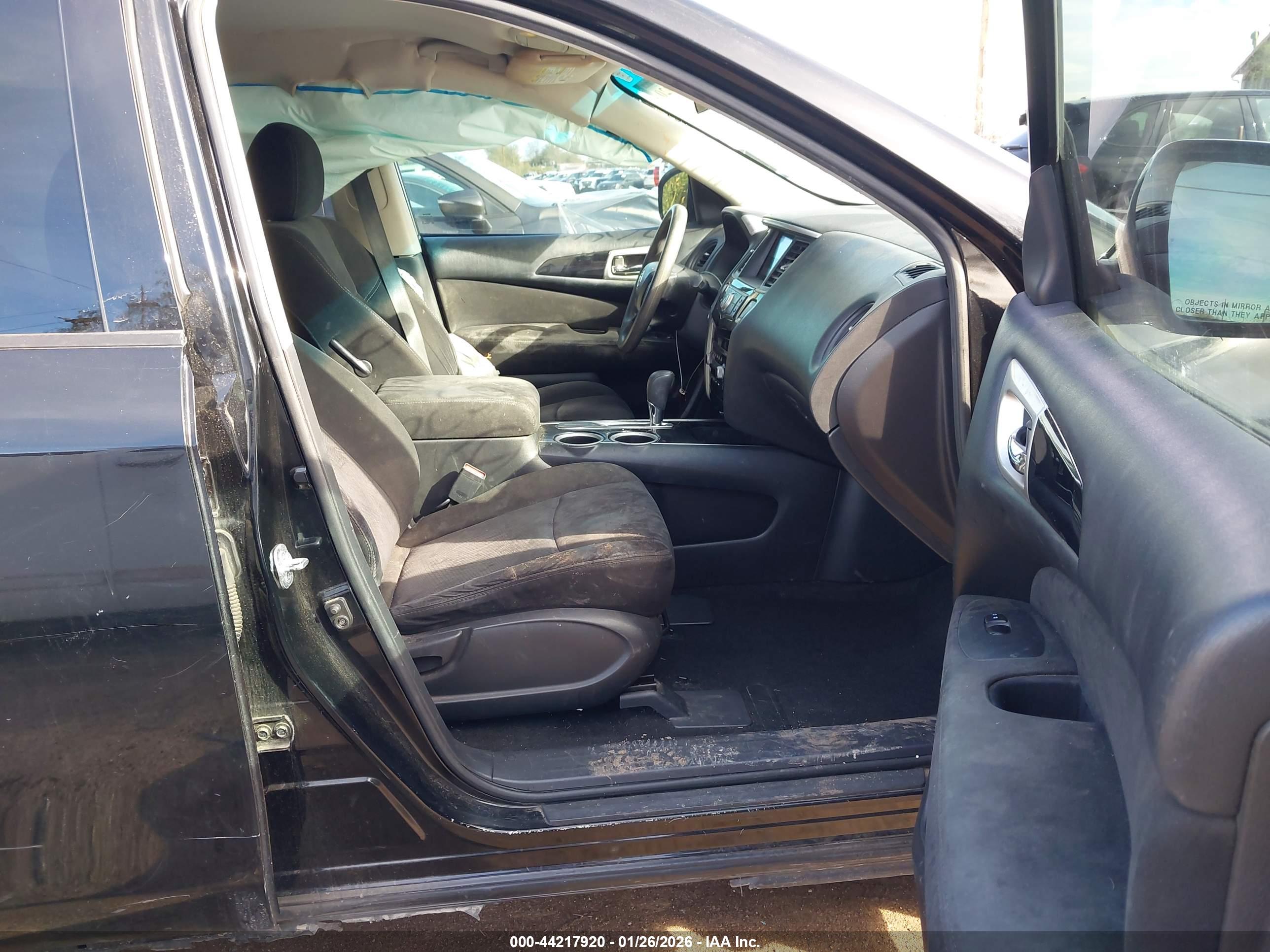 NISSAN PATHFINDER image 5