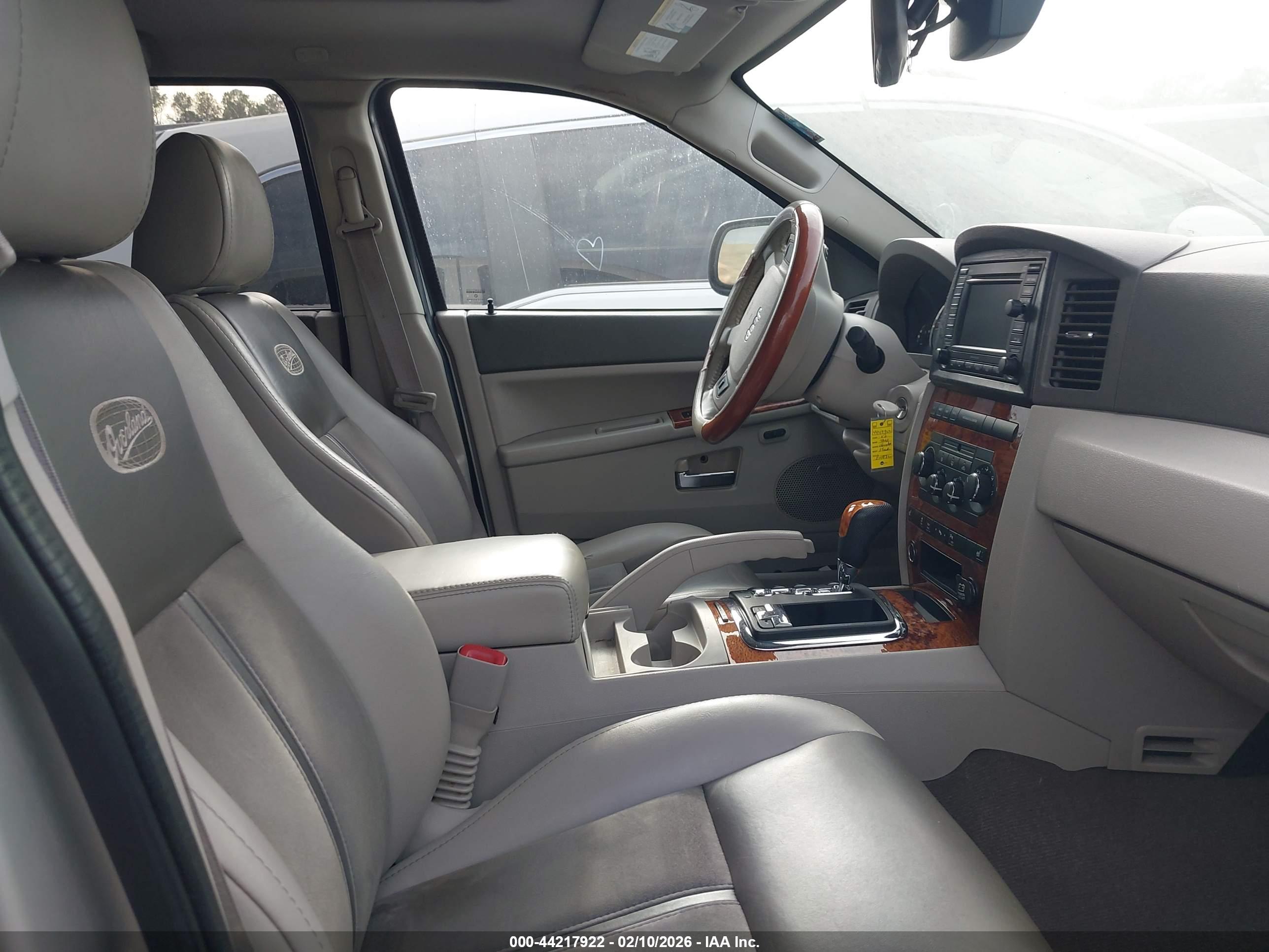 JEEP GRAND image 5