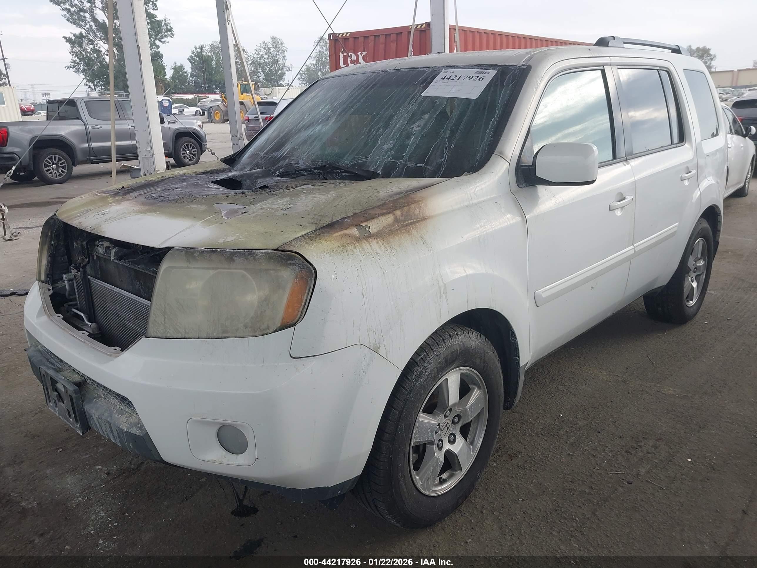 HONDA PILOT image 2
