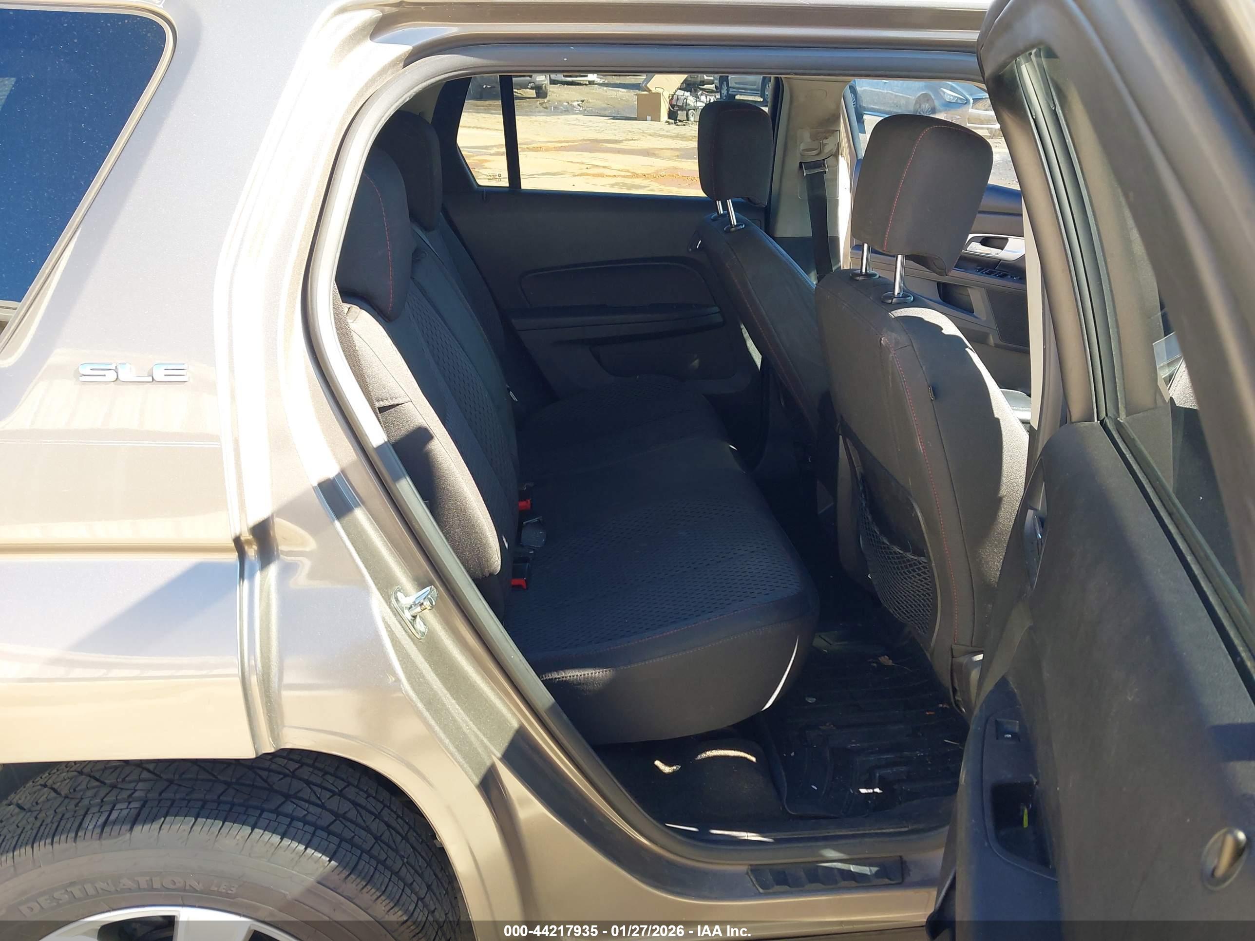 GMC TERRAIN image 8