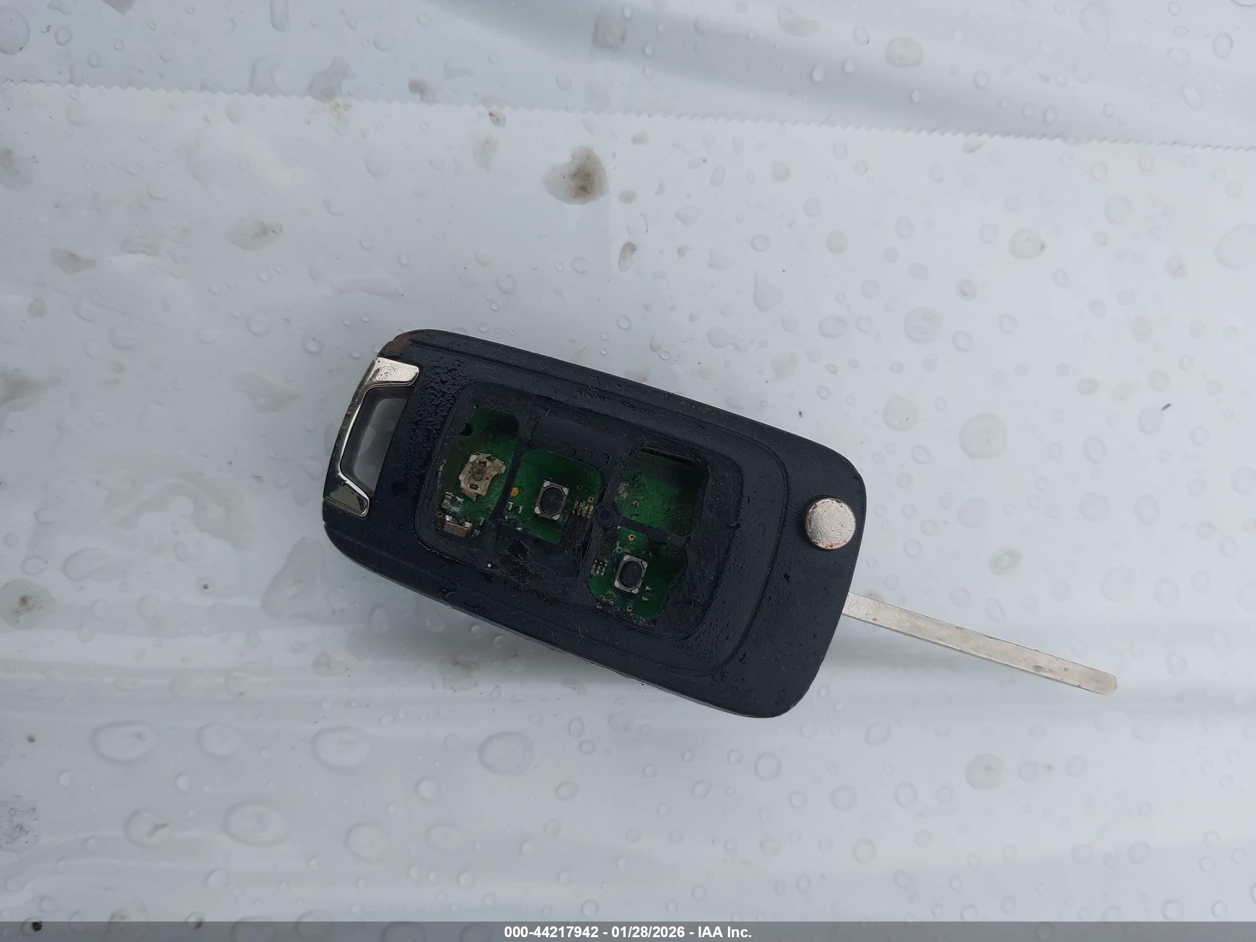 CHEVROLET EQUINOX image 11