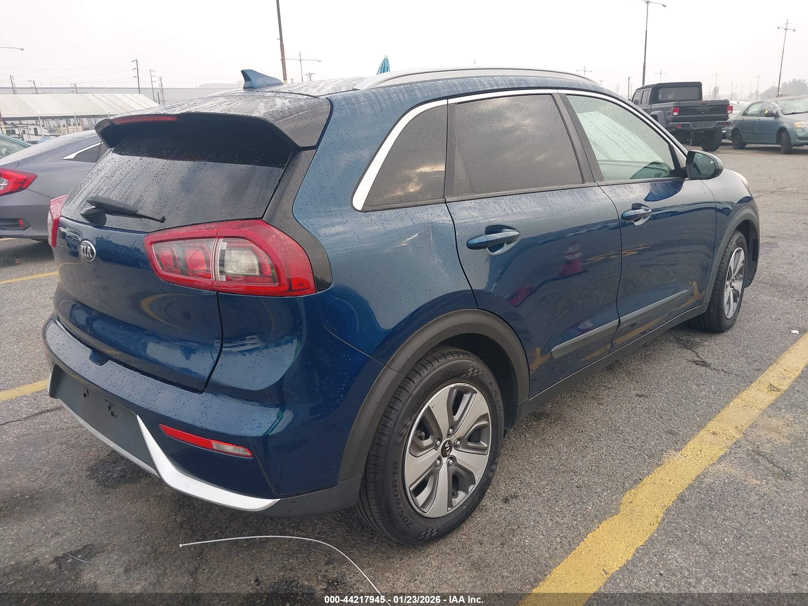 KIA NIRO image 4
