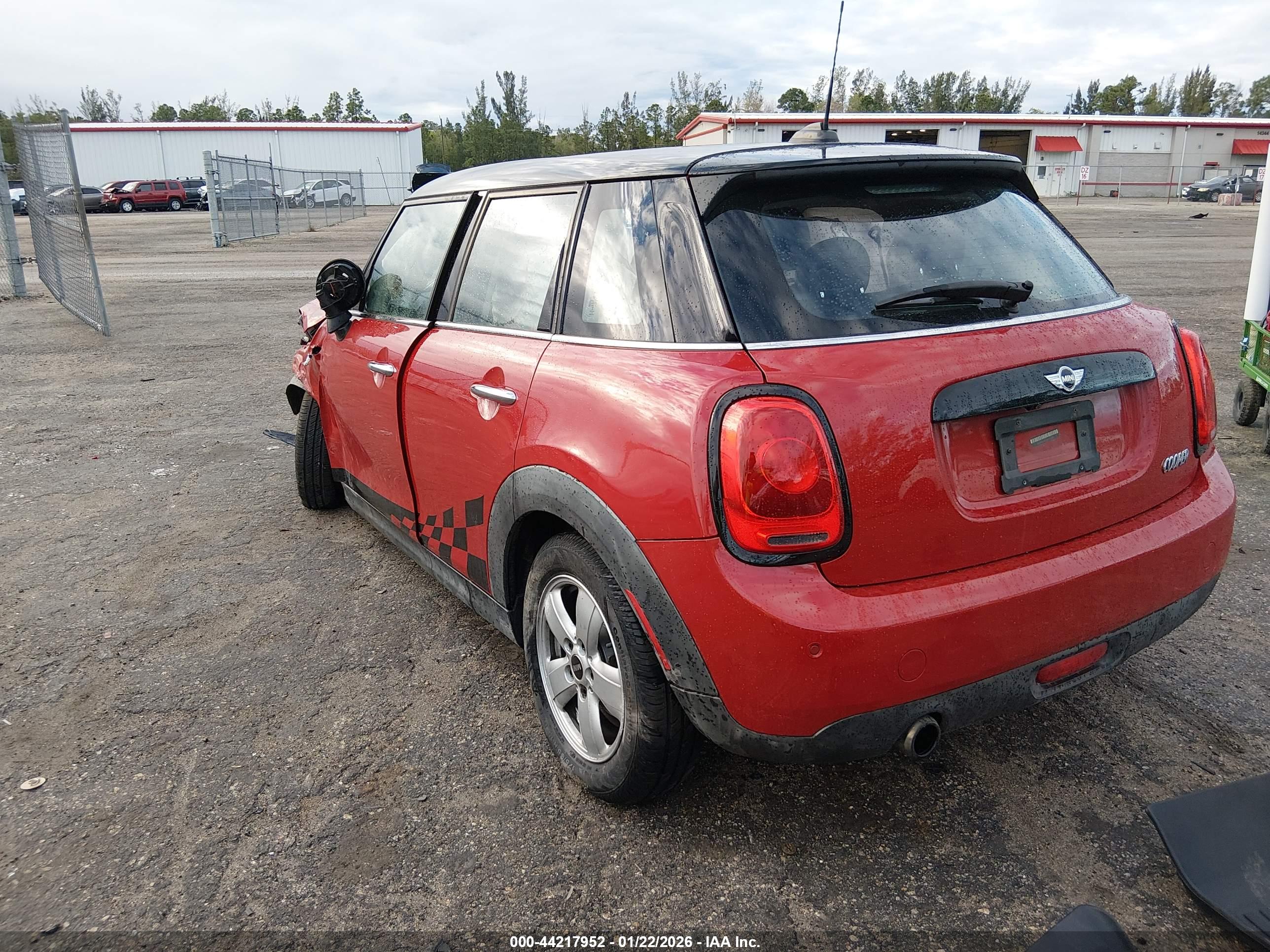 MINI HARDTOP image 3