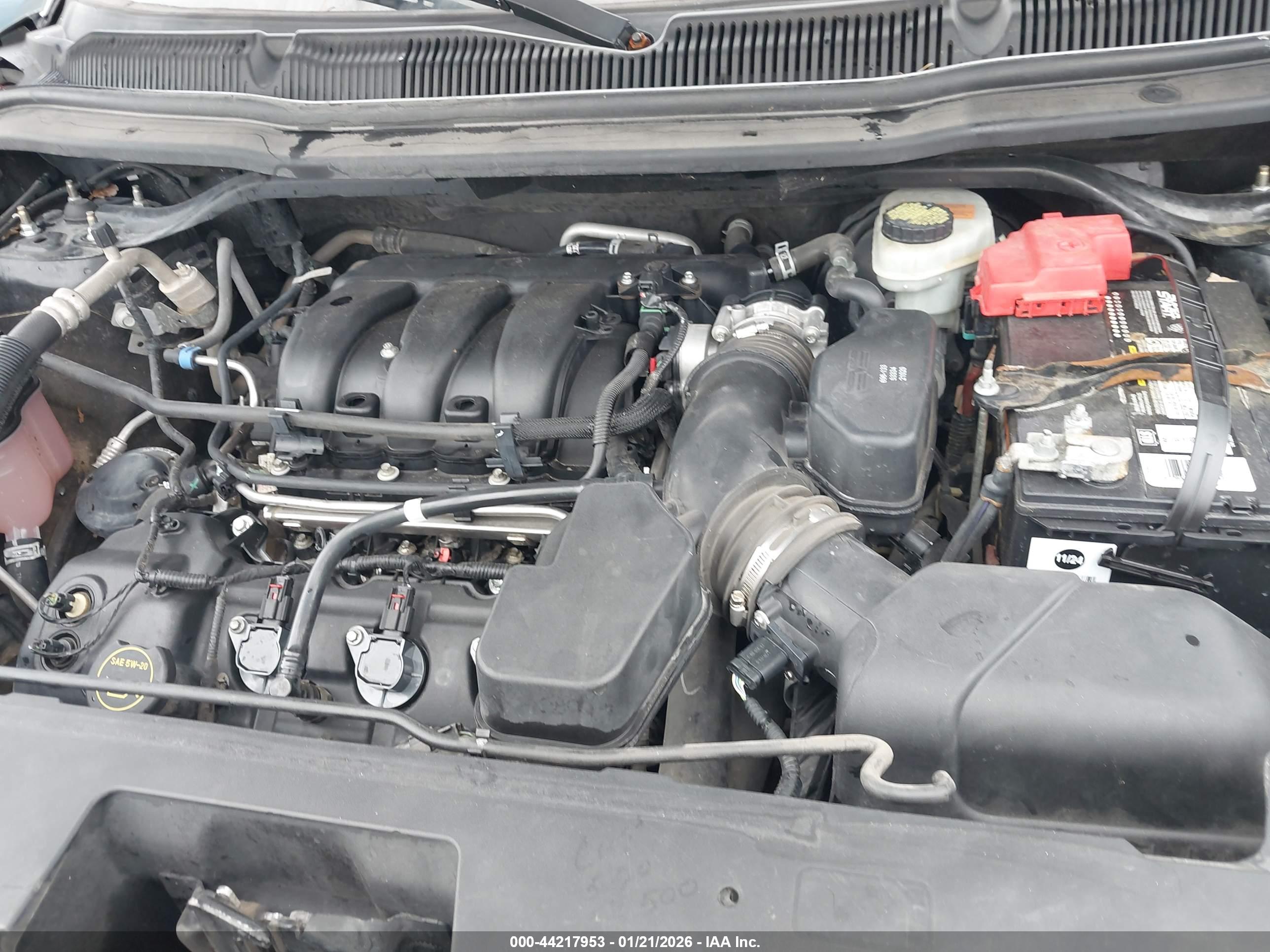 FORD EXPLORER image 10