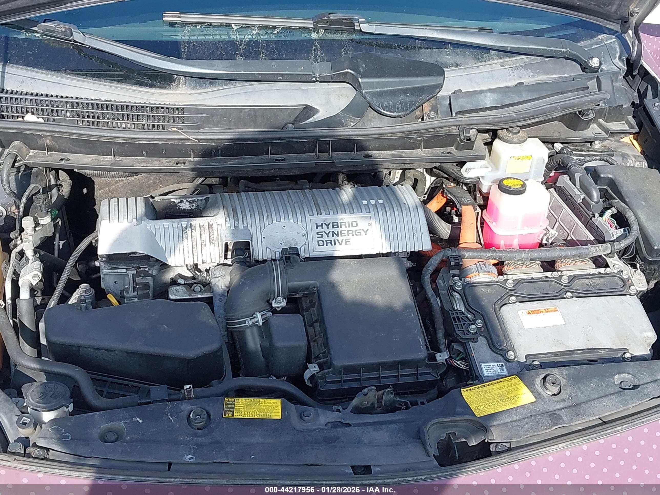 TOYOTA PRIUS image 10