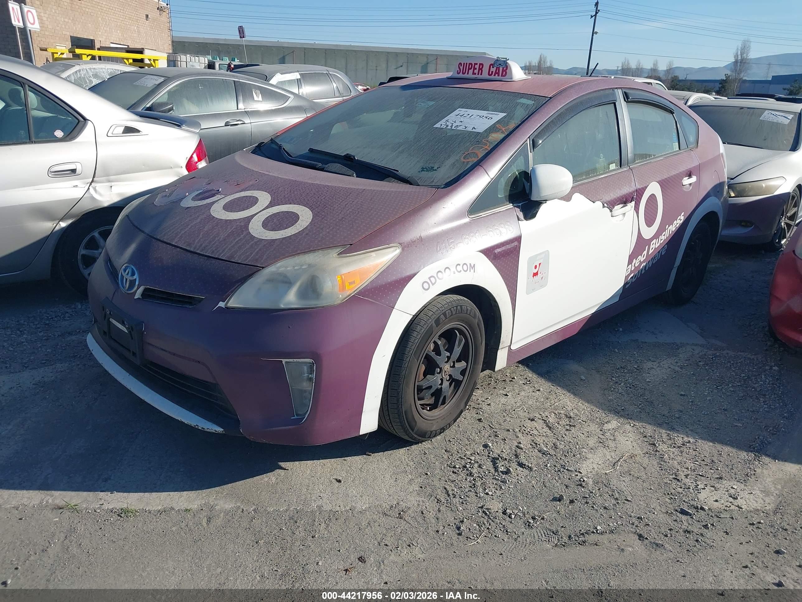 TOYOTA PRIUS image 2