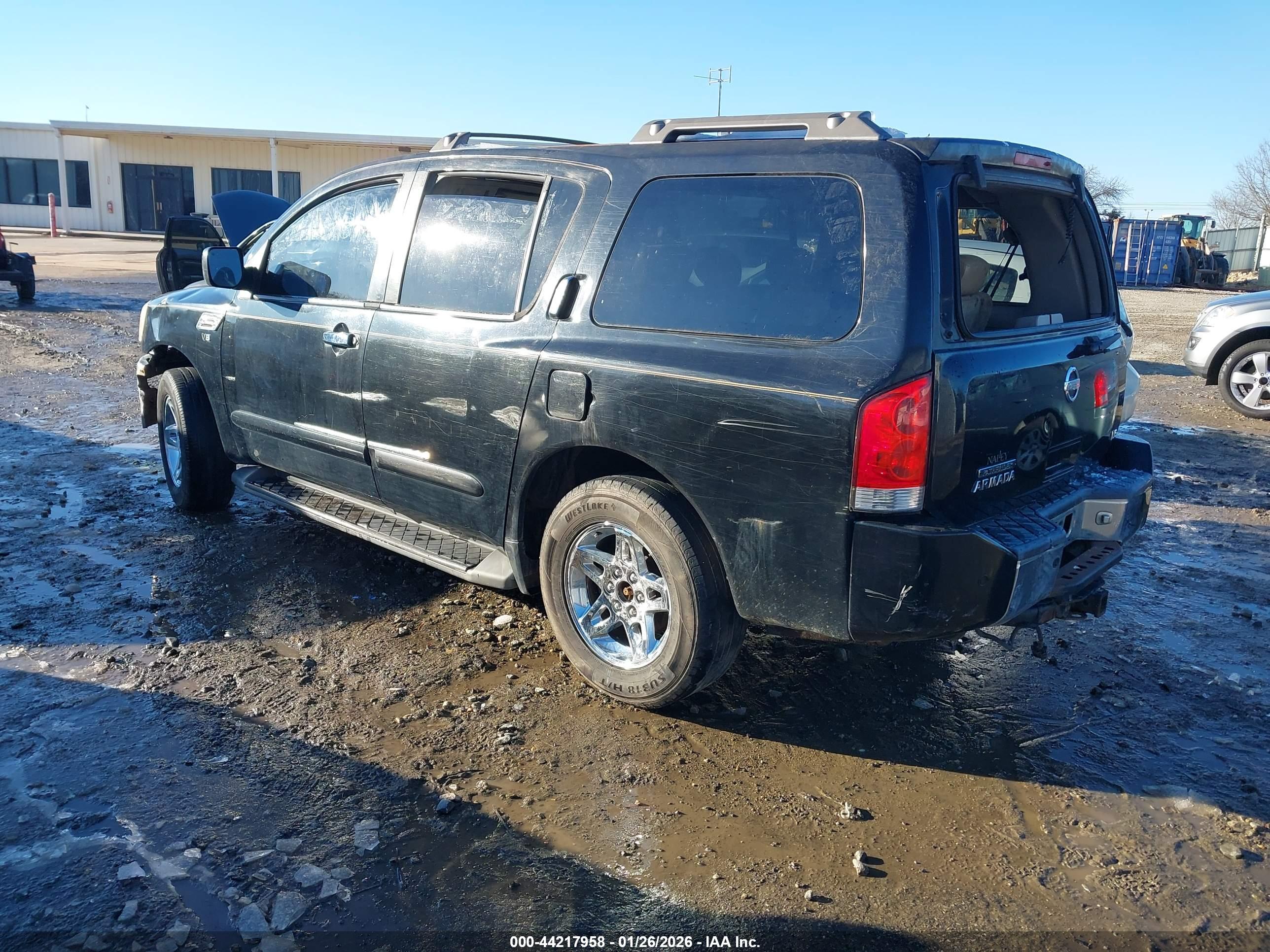 NISSAN PATHFINDER image 3
