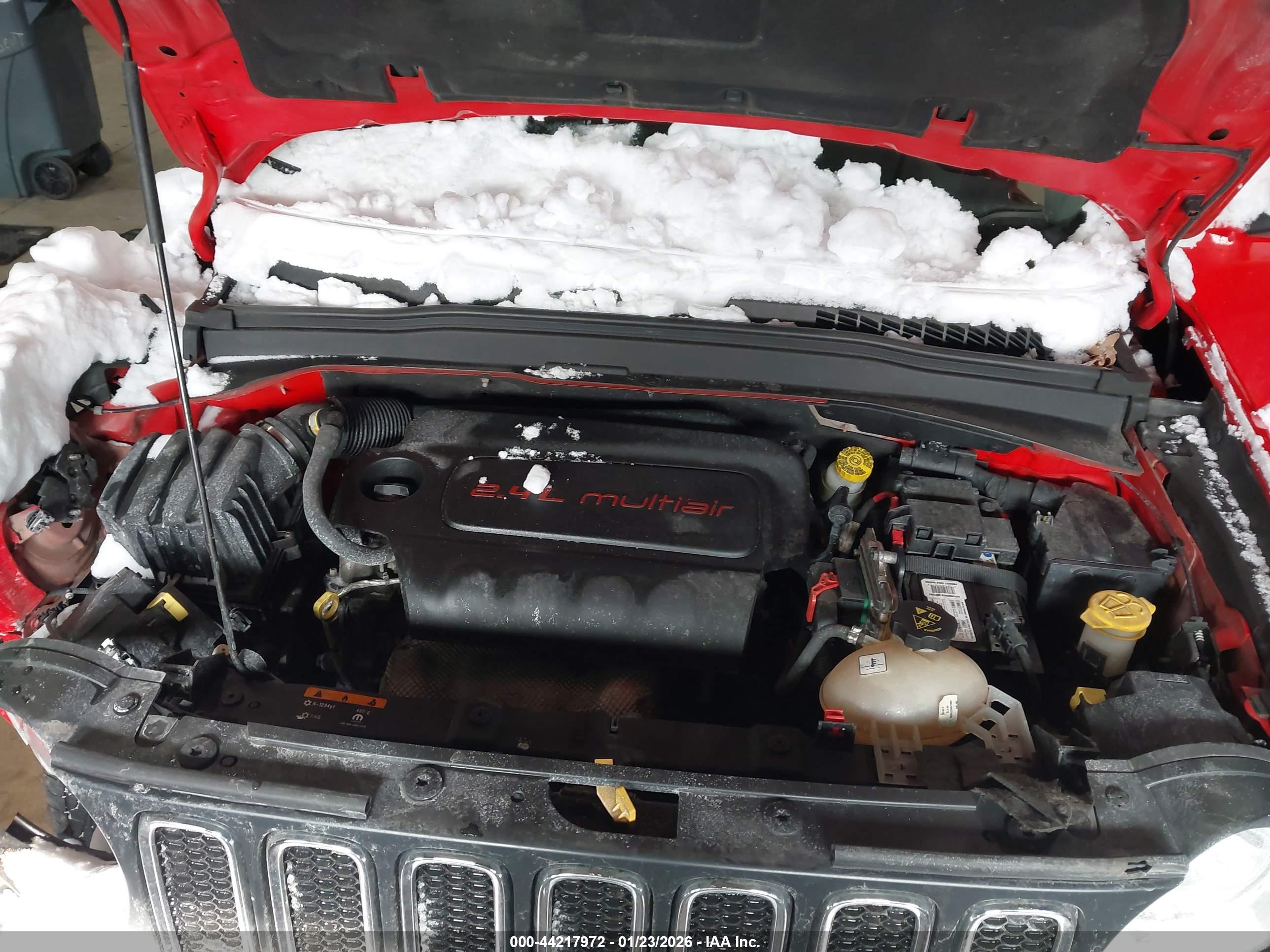 JEEP RENEGADE image 10