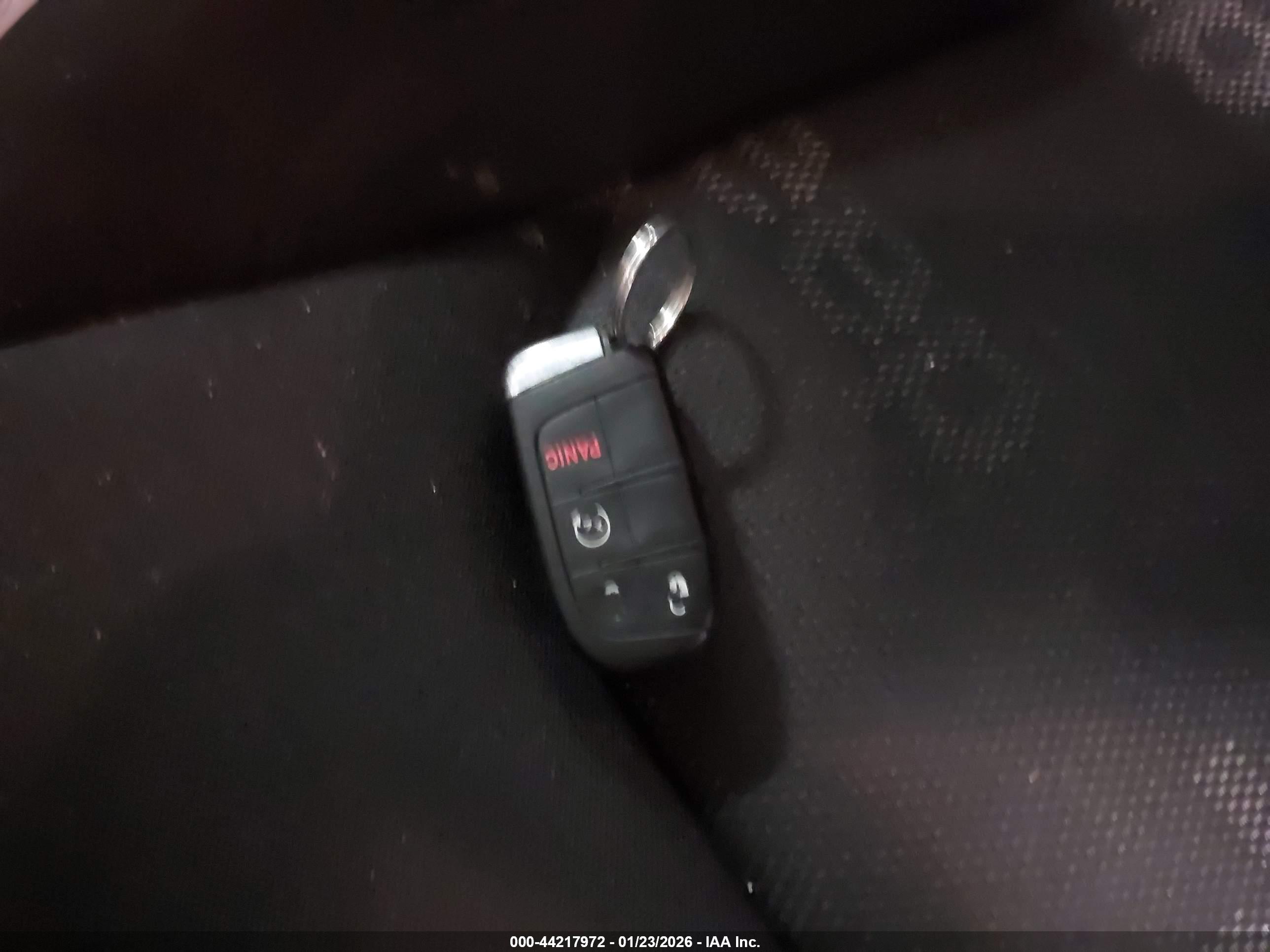 JEEP RENEGADE image 11