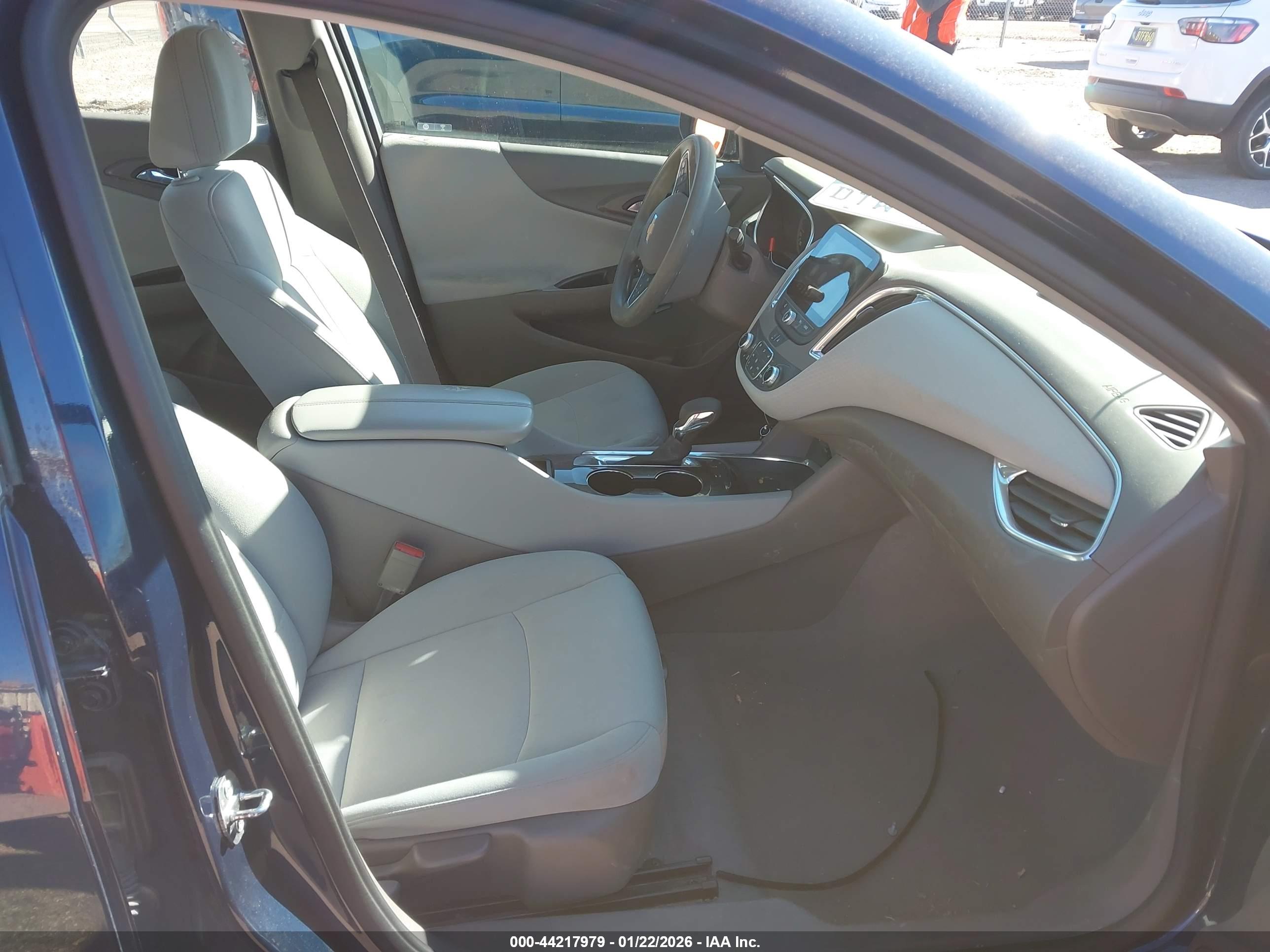 CHEVROLET MALIBU image 5