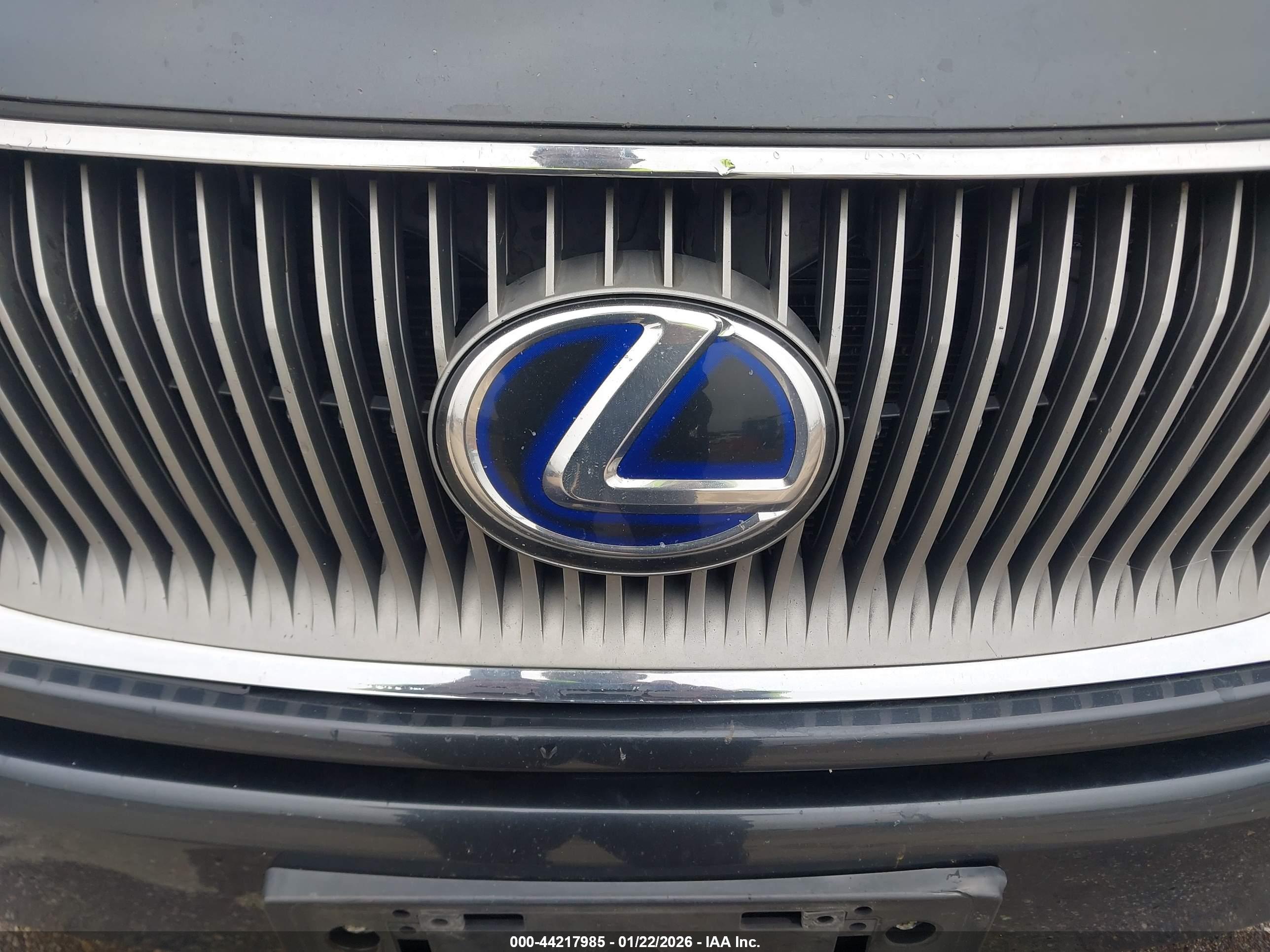 LEXUS RX image 6
