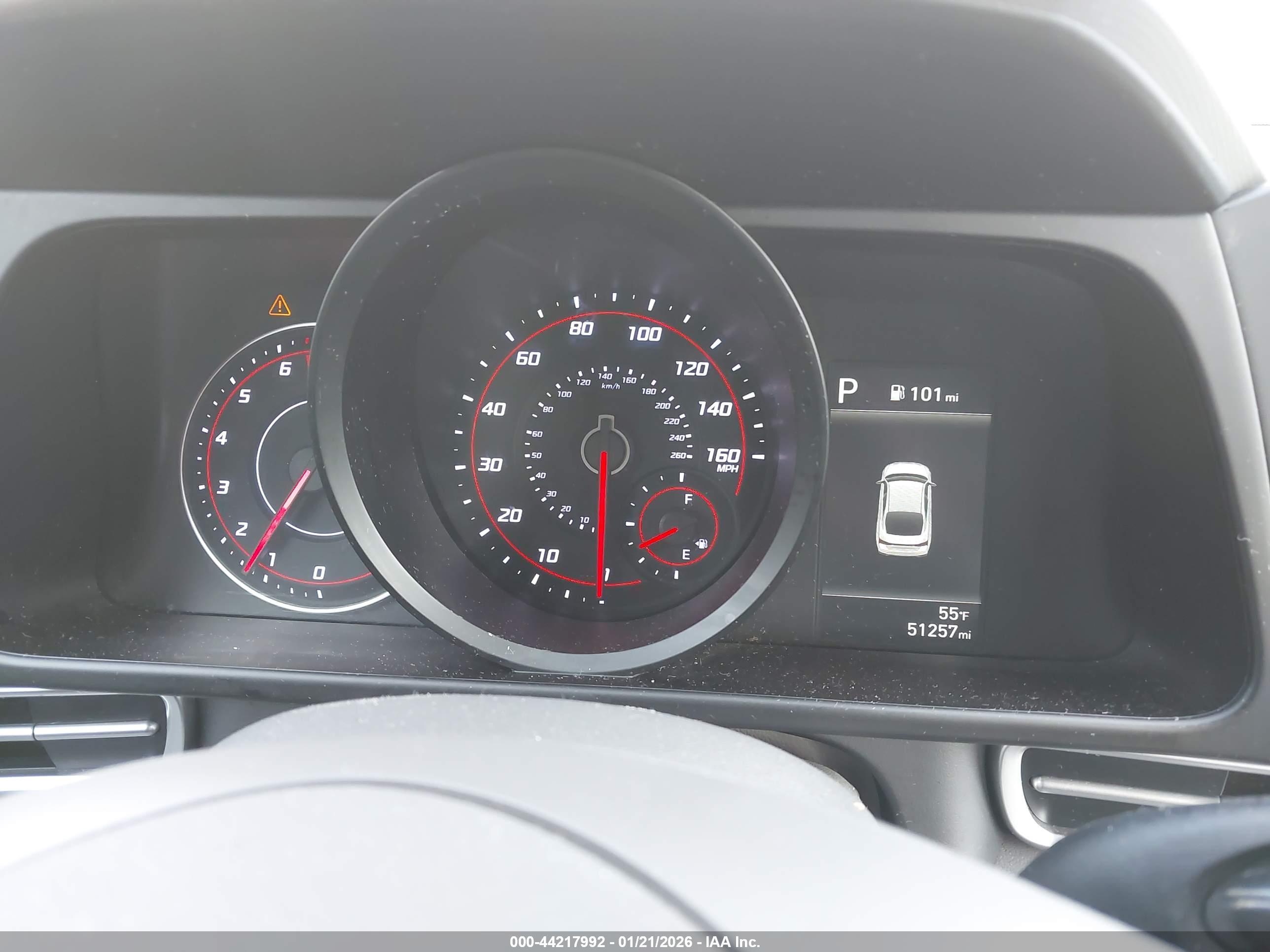 HYUNDAI ELANTRA image 7