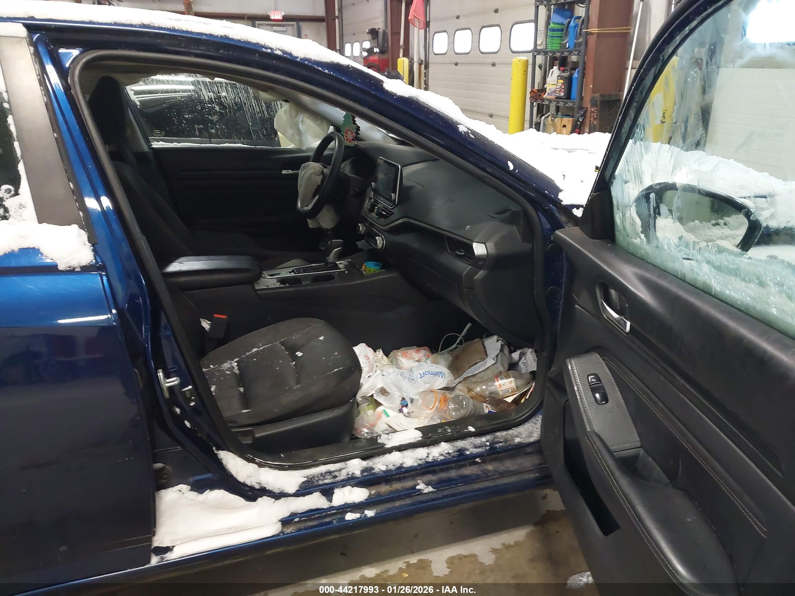 NISSAN ALTIMA image 5