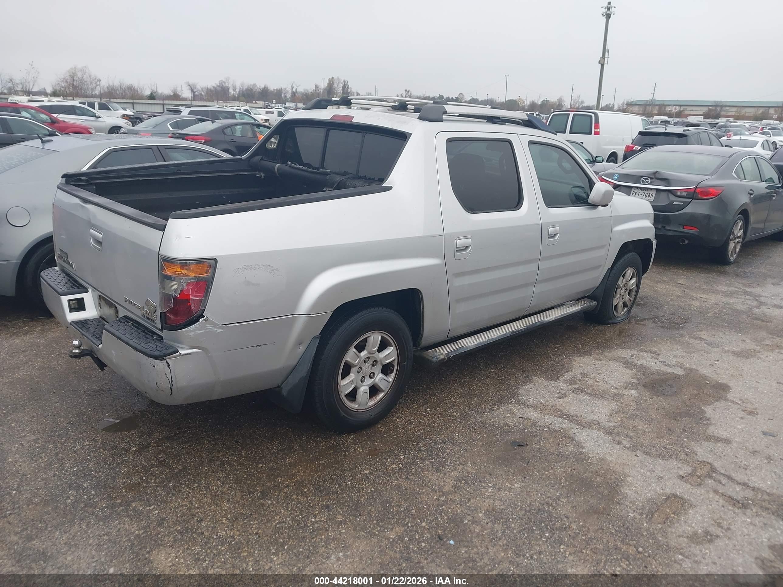 HONDA RIDGELINE image 4