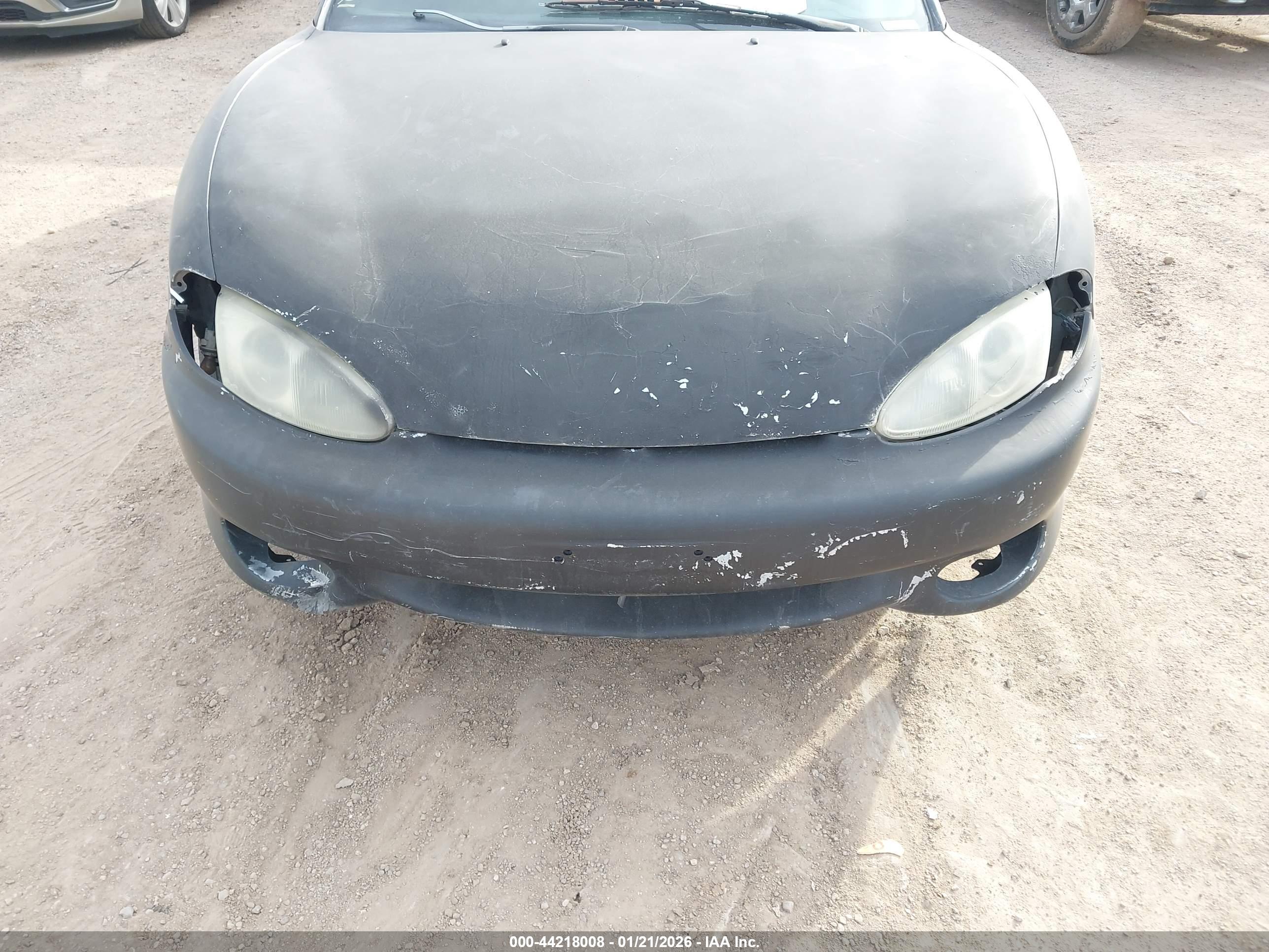 HYUNDAI TIBURON image 6