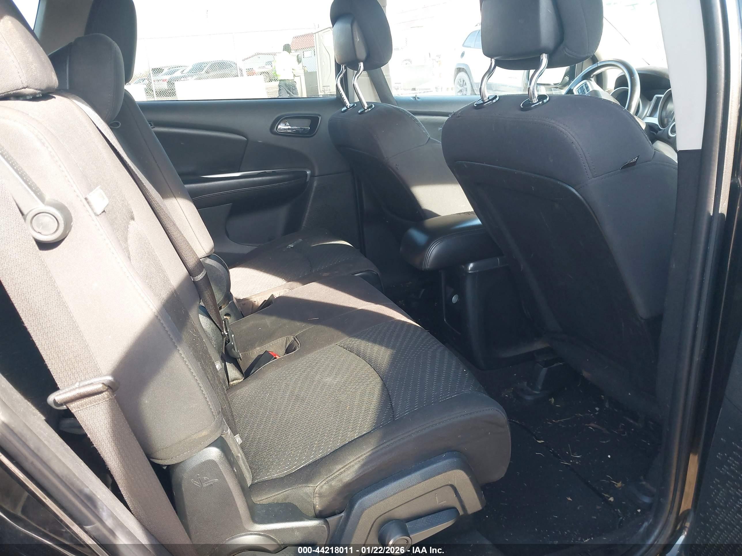 DODGE JOURNEY image 8