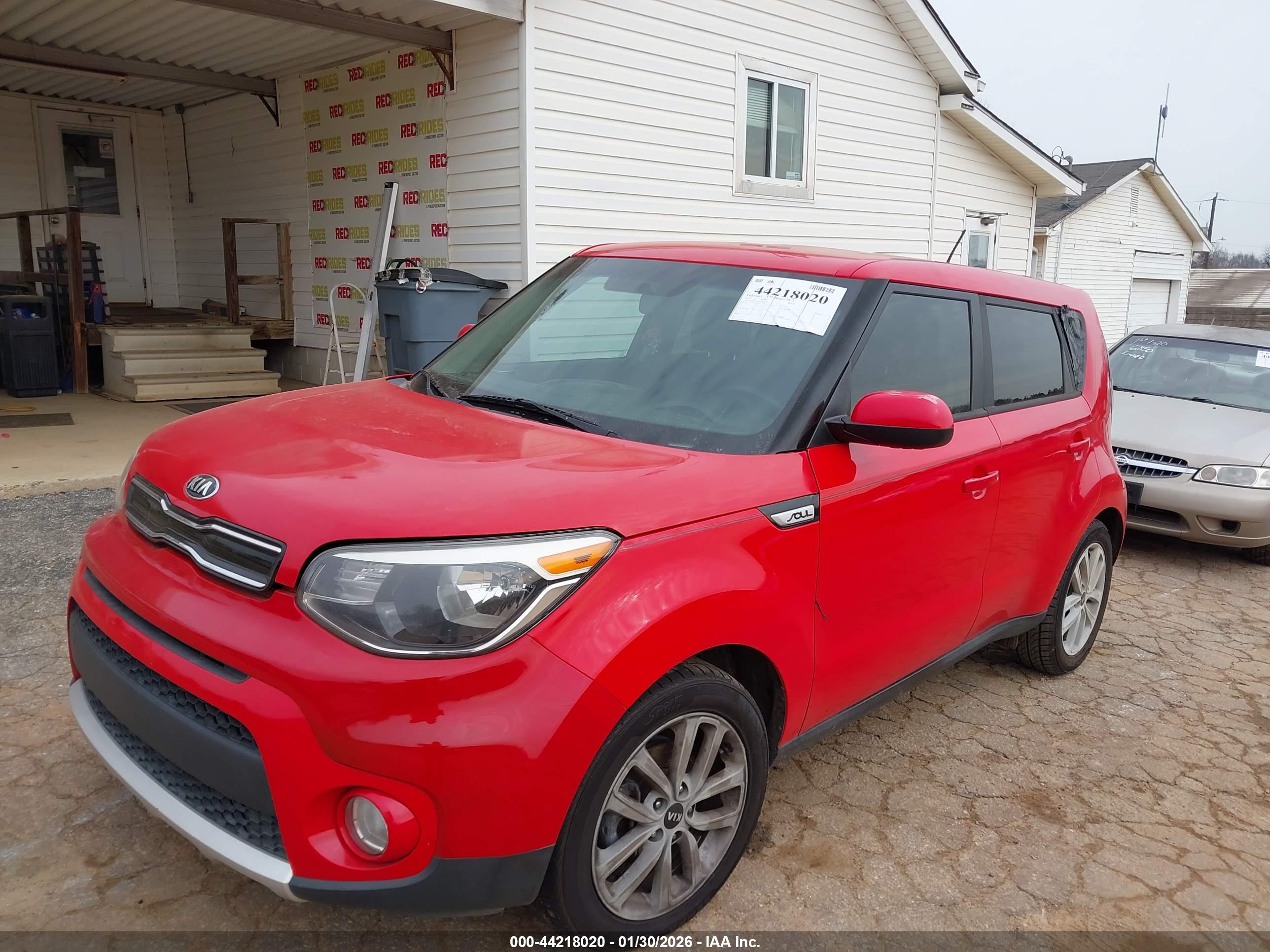 KIA SOUL image 2