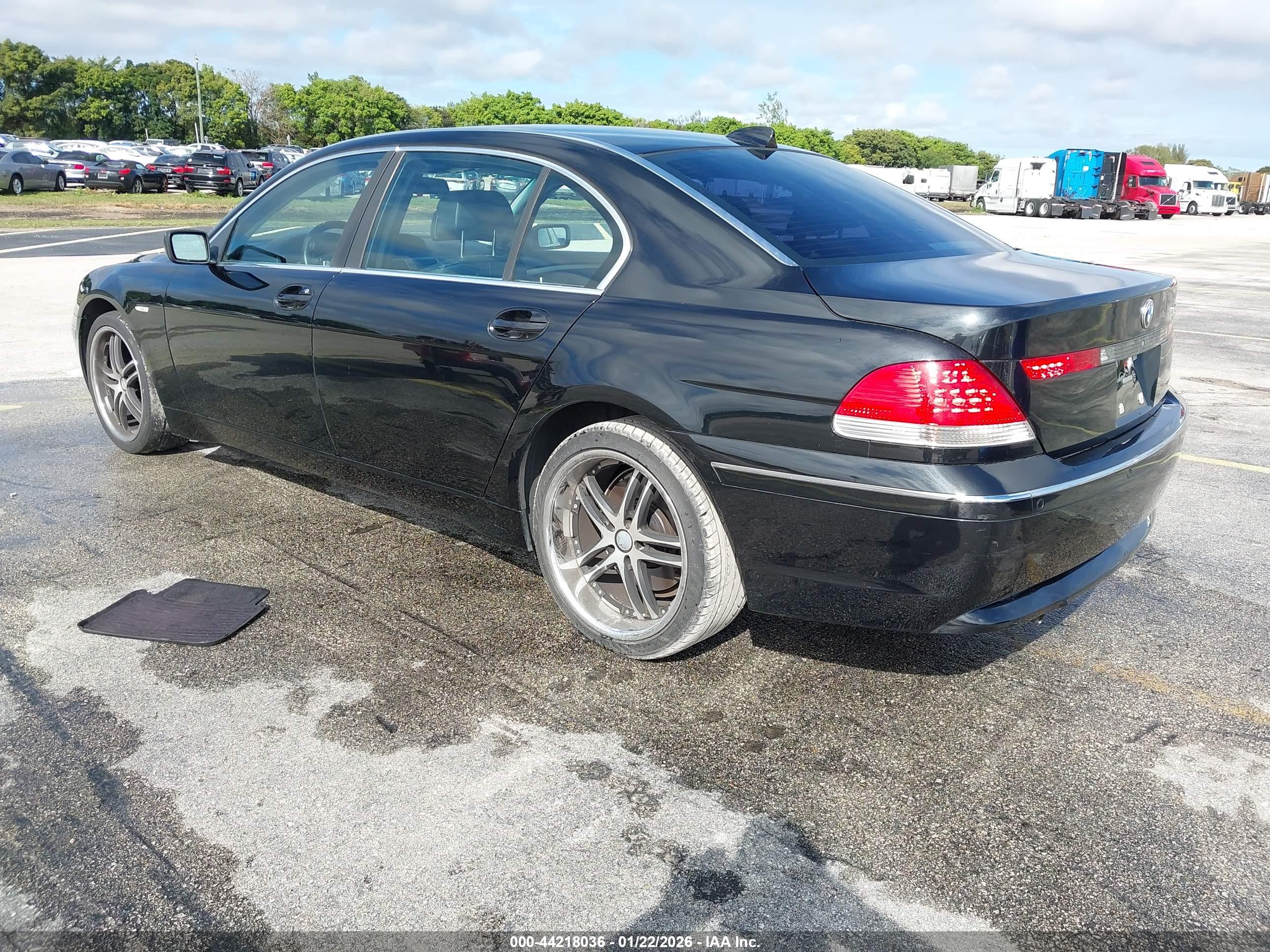 BMW 745LI image 3