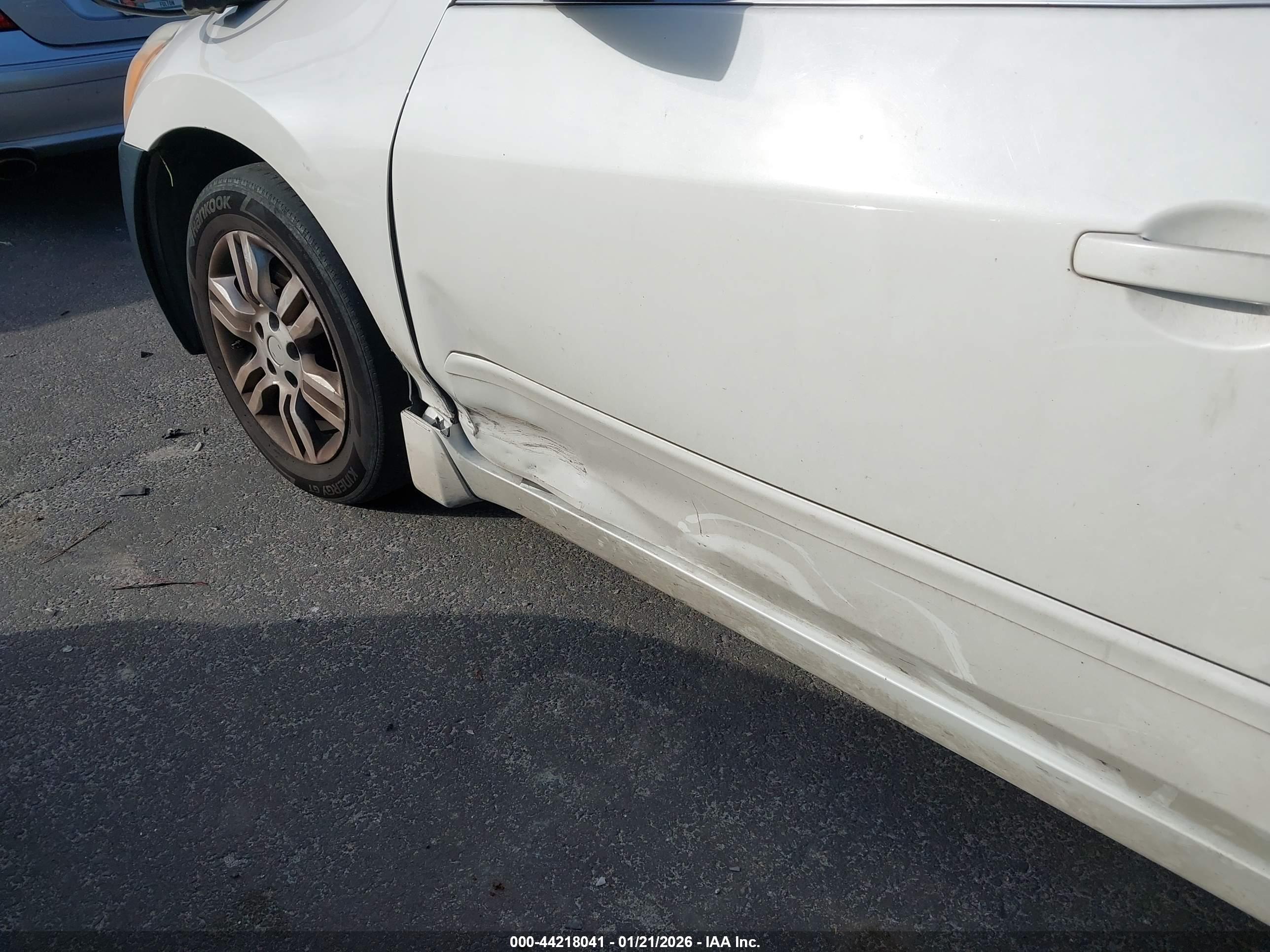 NISSAN ALTIMA image 6