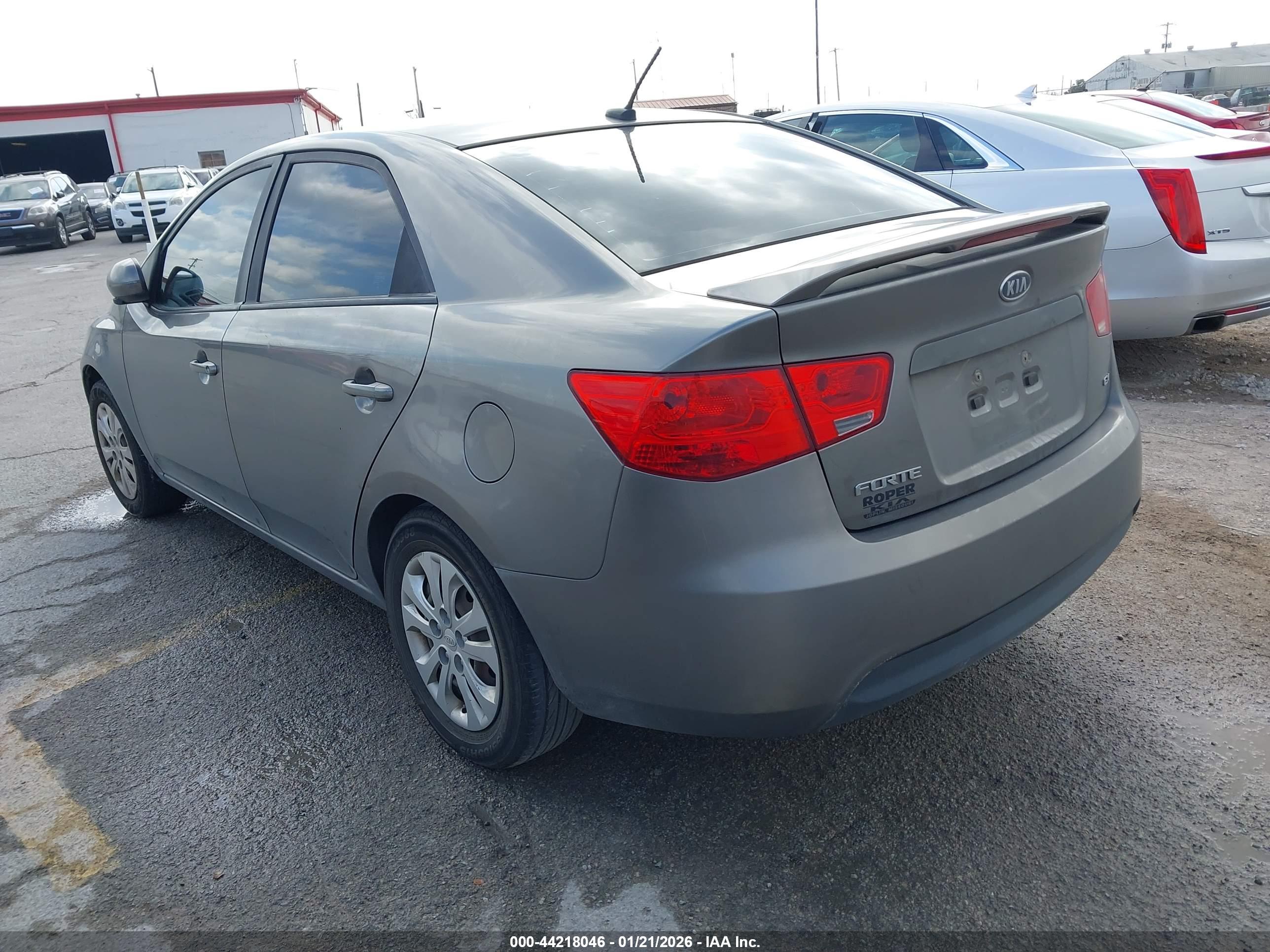 KIA FORTE image 3