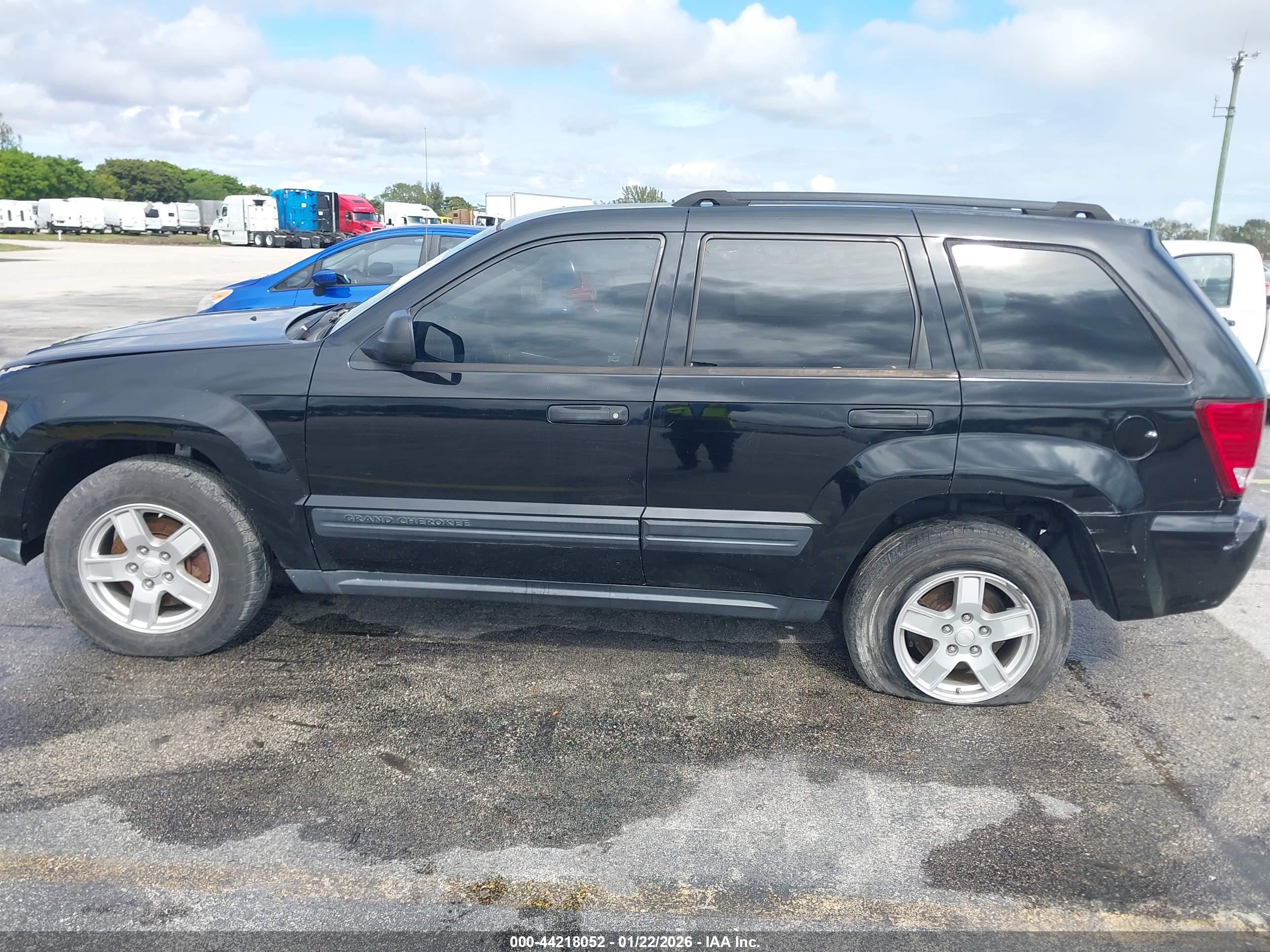 JEEP GRAND image 6