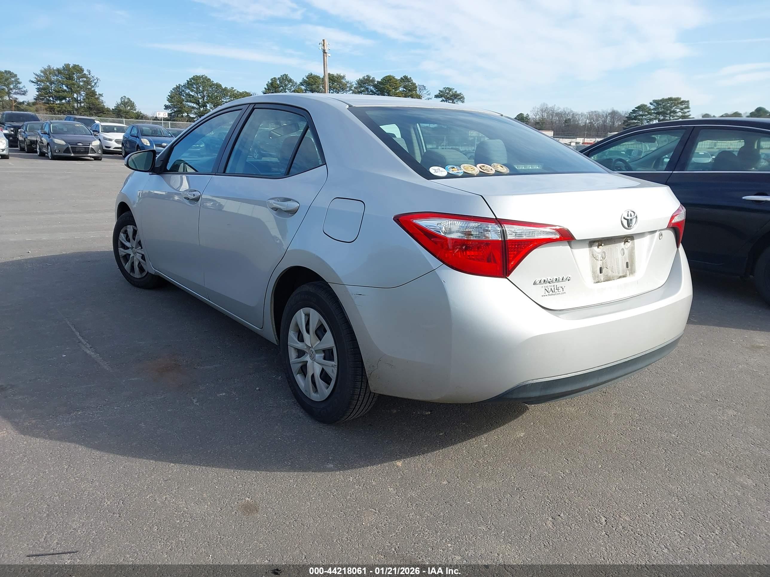 TOYOTA COROLLA image 3