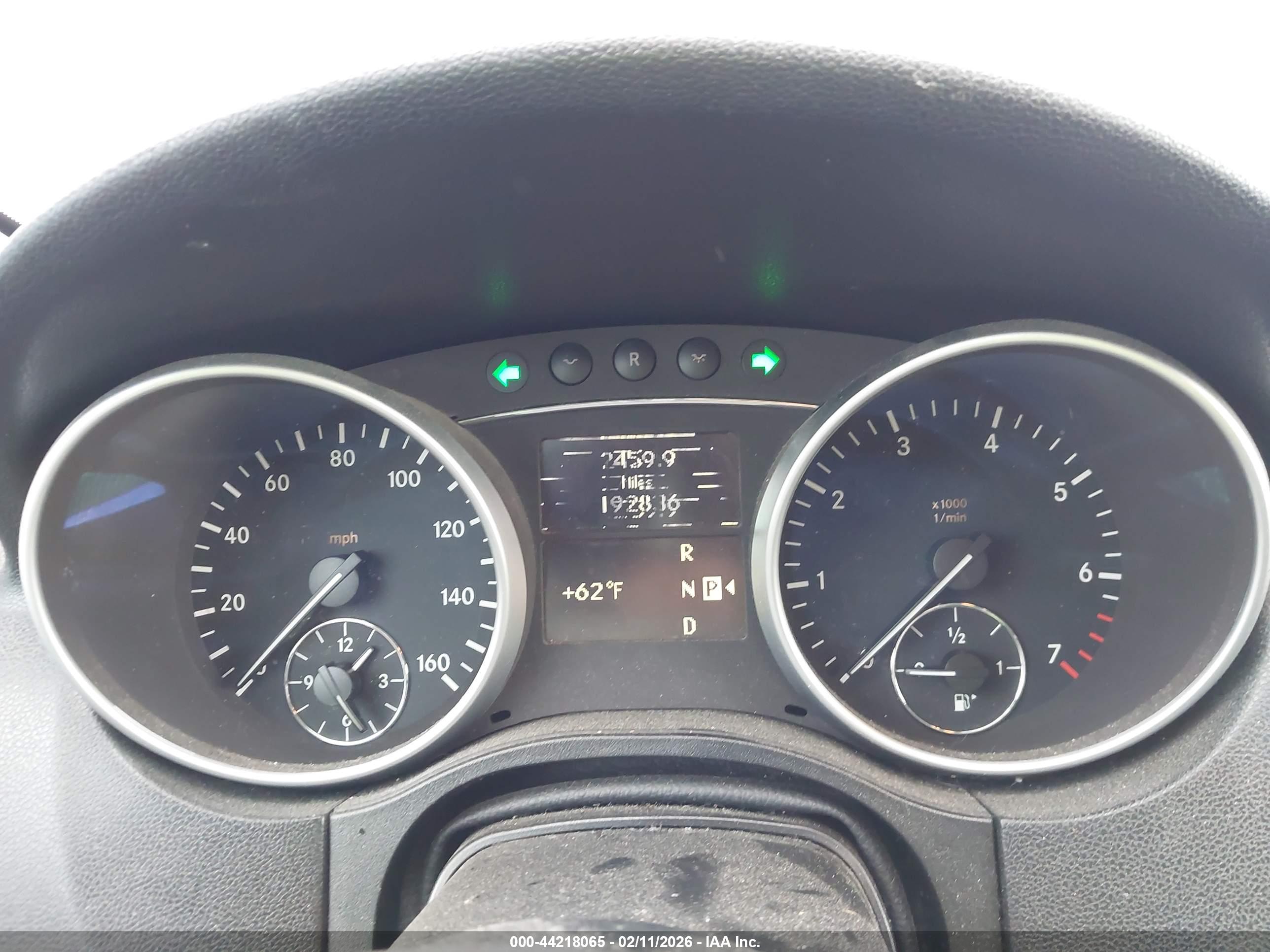 MERCEDES-BENZ M-CLASS image 7