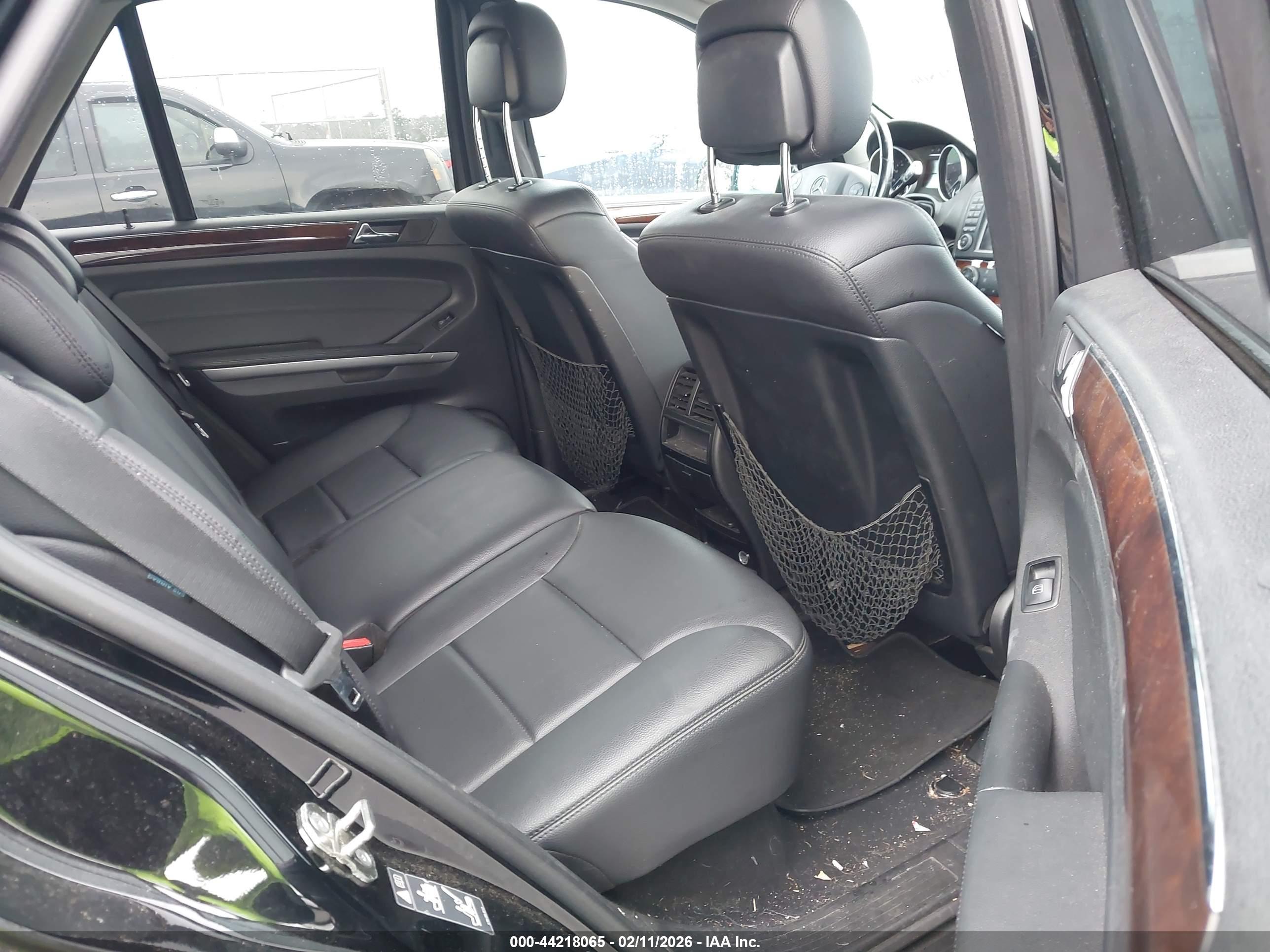 MERCEDES-BENZ M-CLASS image 8