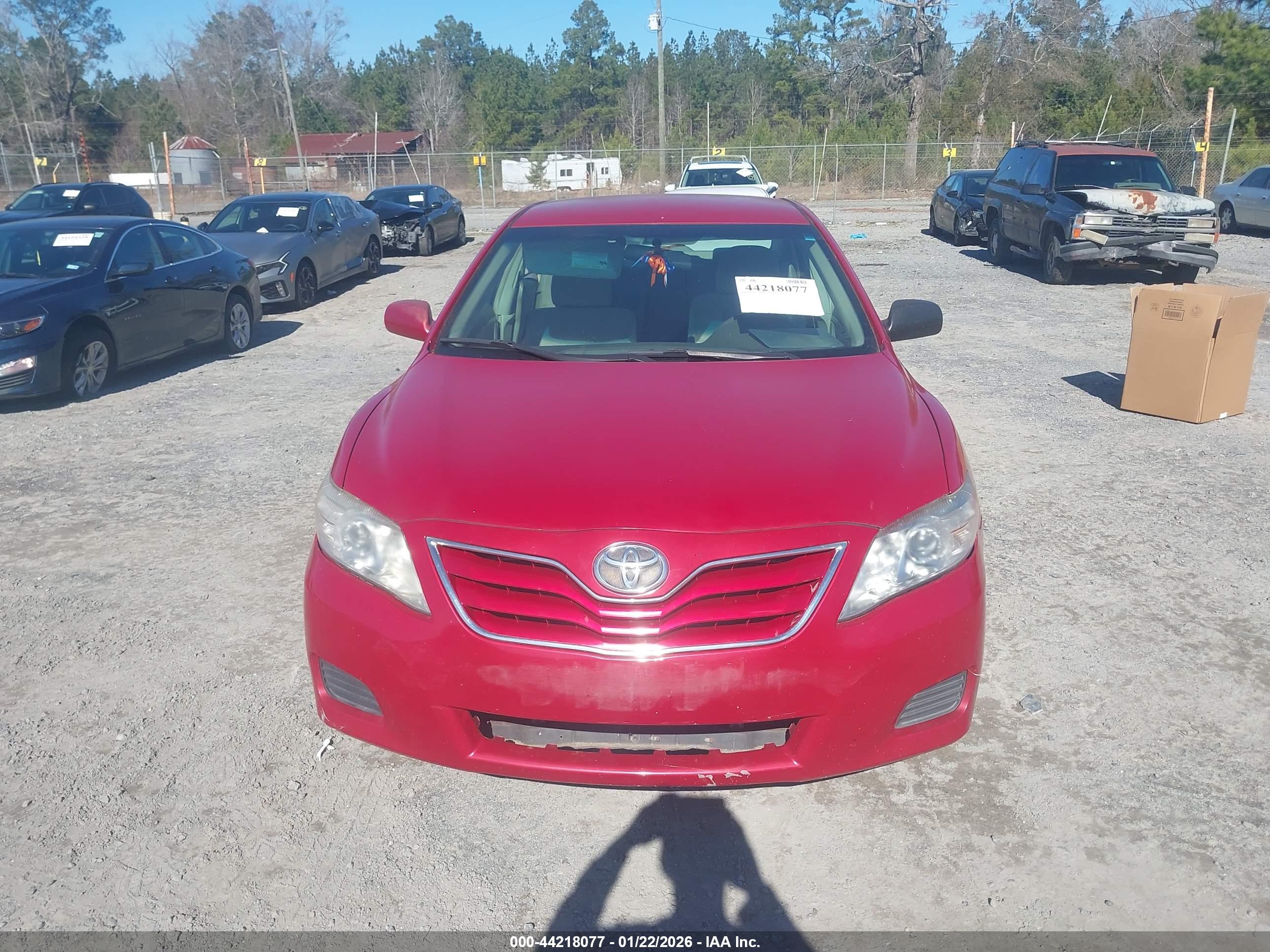 TOYOTA CAMRY image 6