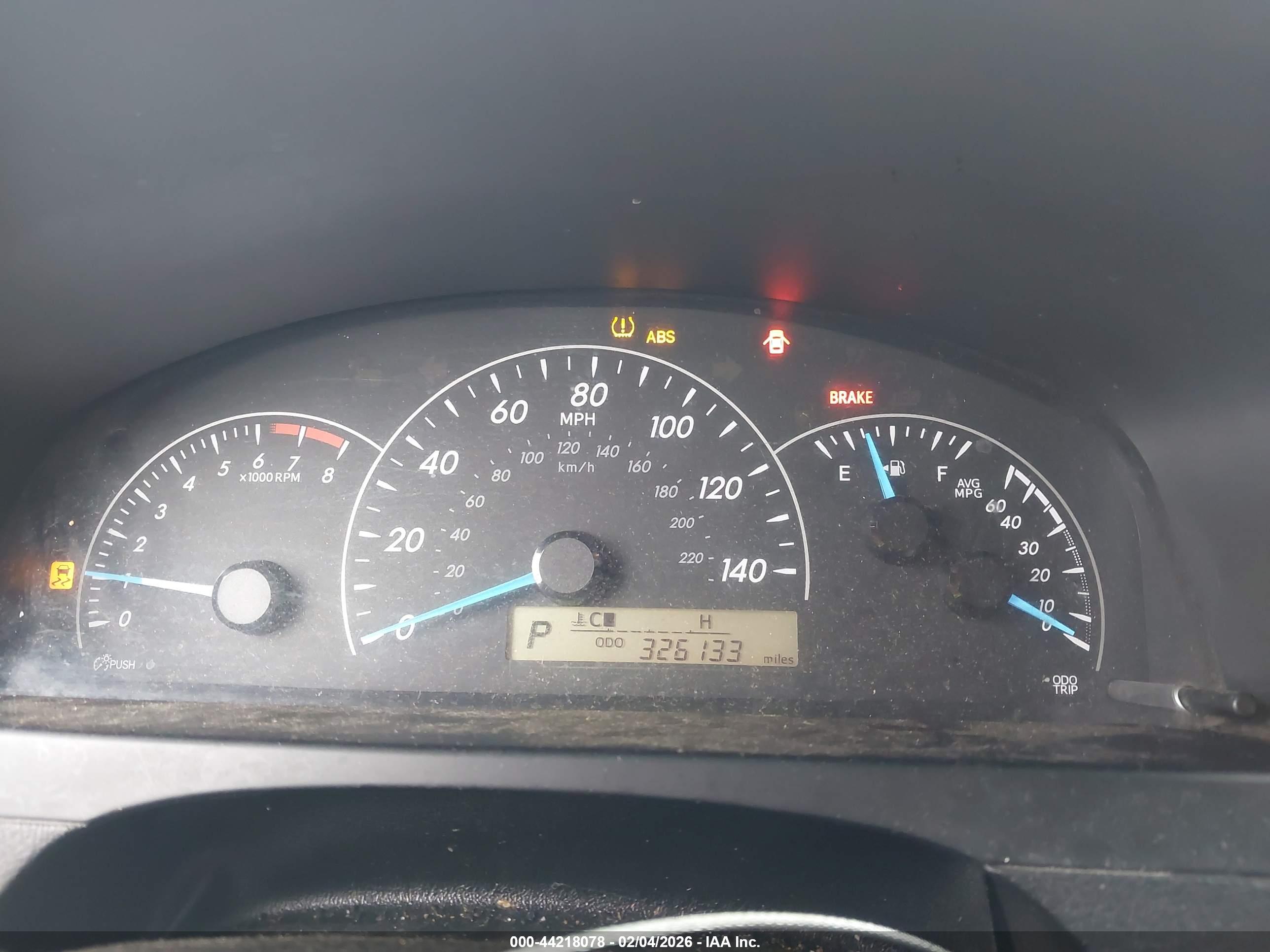 TOYOTA CAMRY image 7